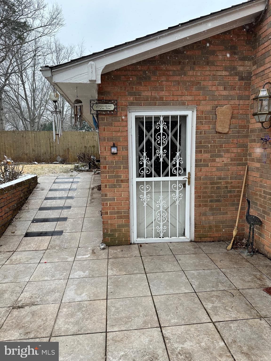 TANTALLON SQUARE - Residential