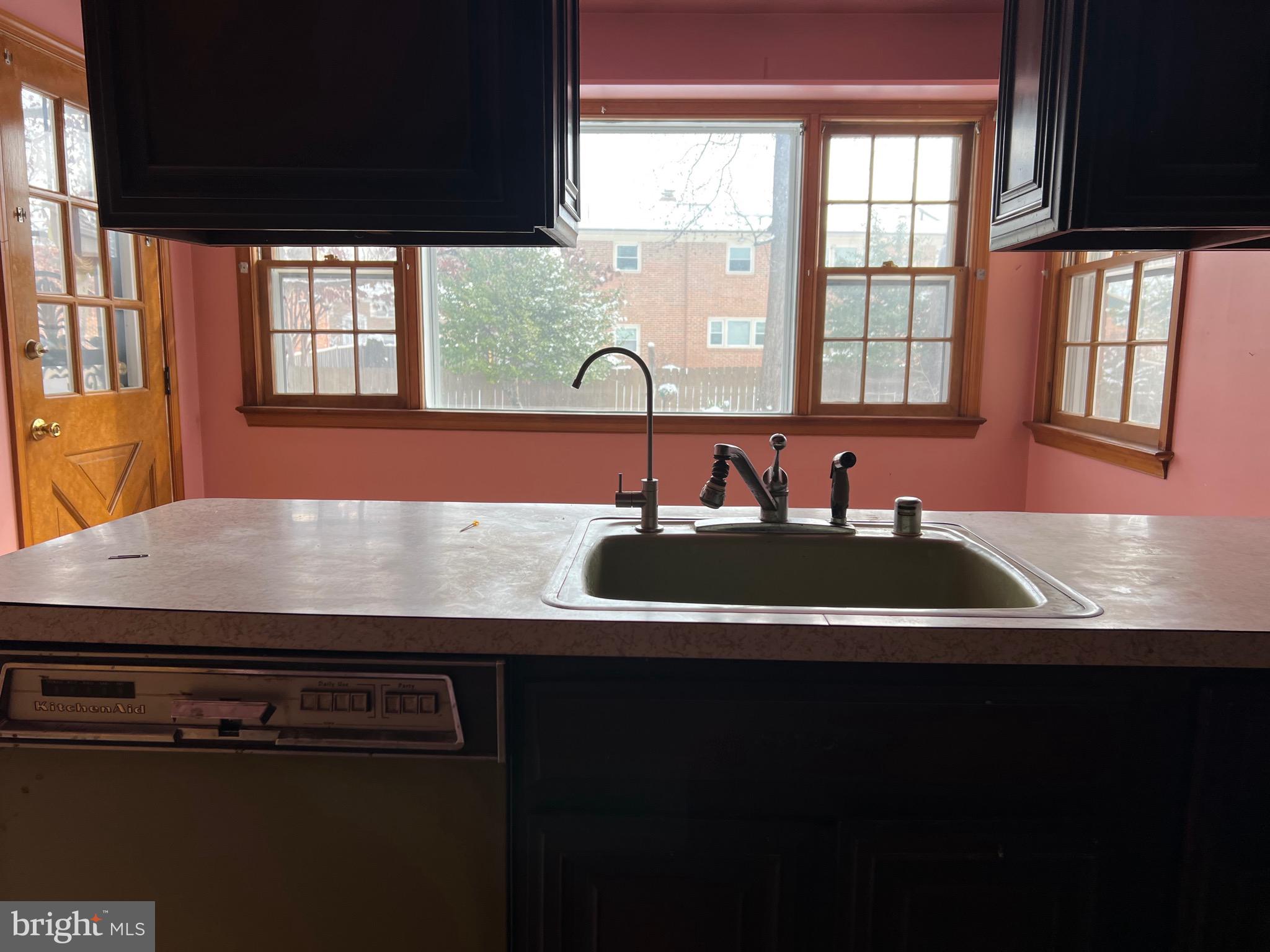 TANTALLON SQUARE - Residential