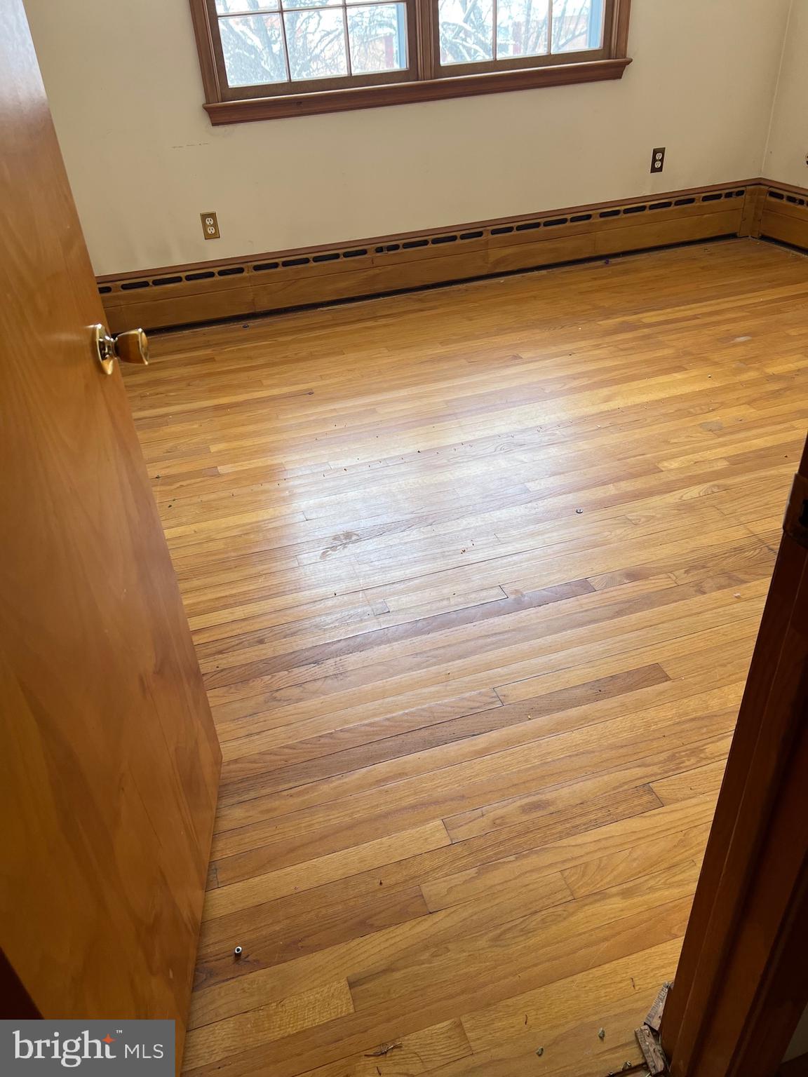 TANTALLON SQUARE - Residential