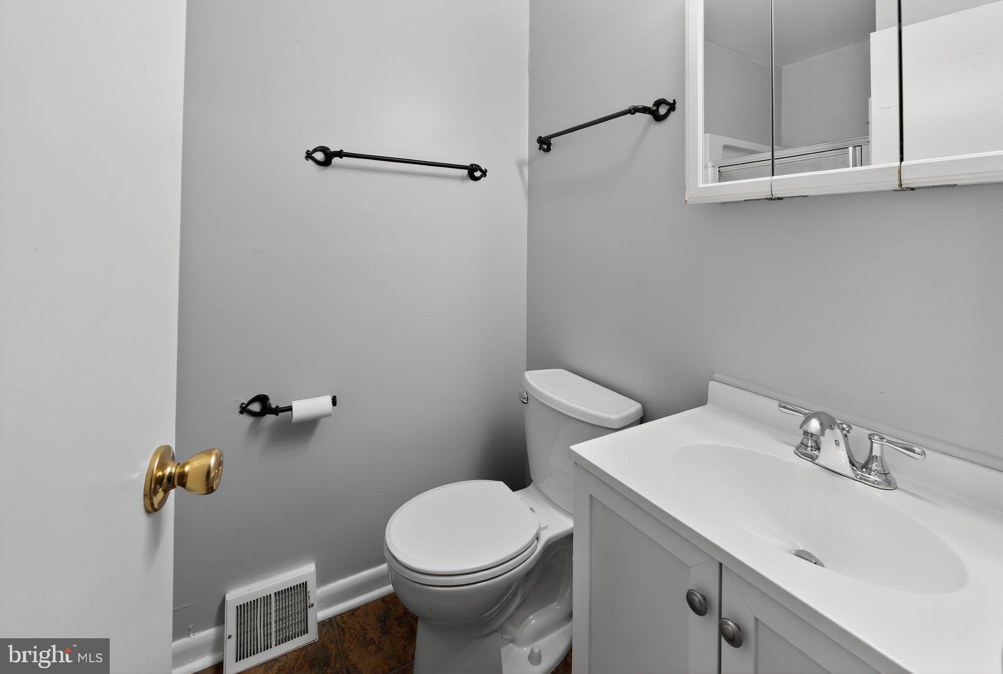 BEAVER RUN KNOLL - Residential