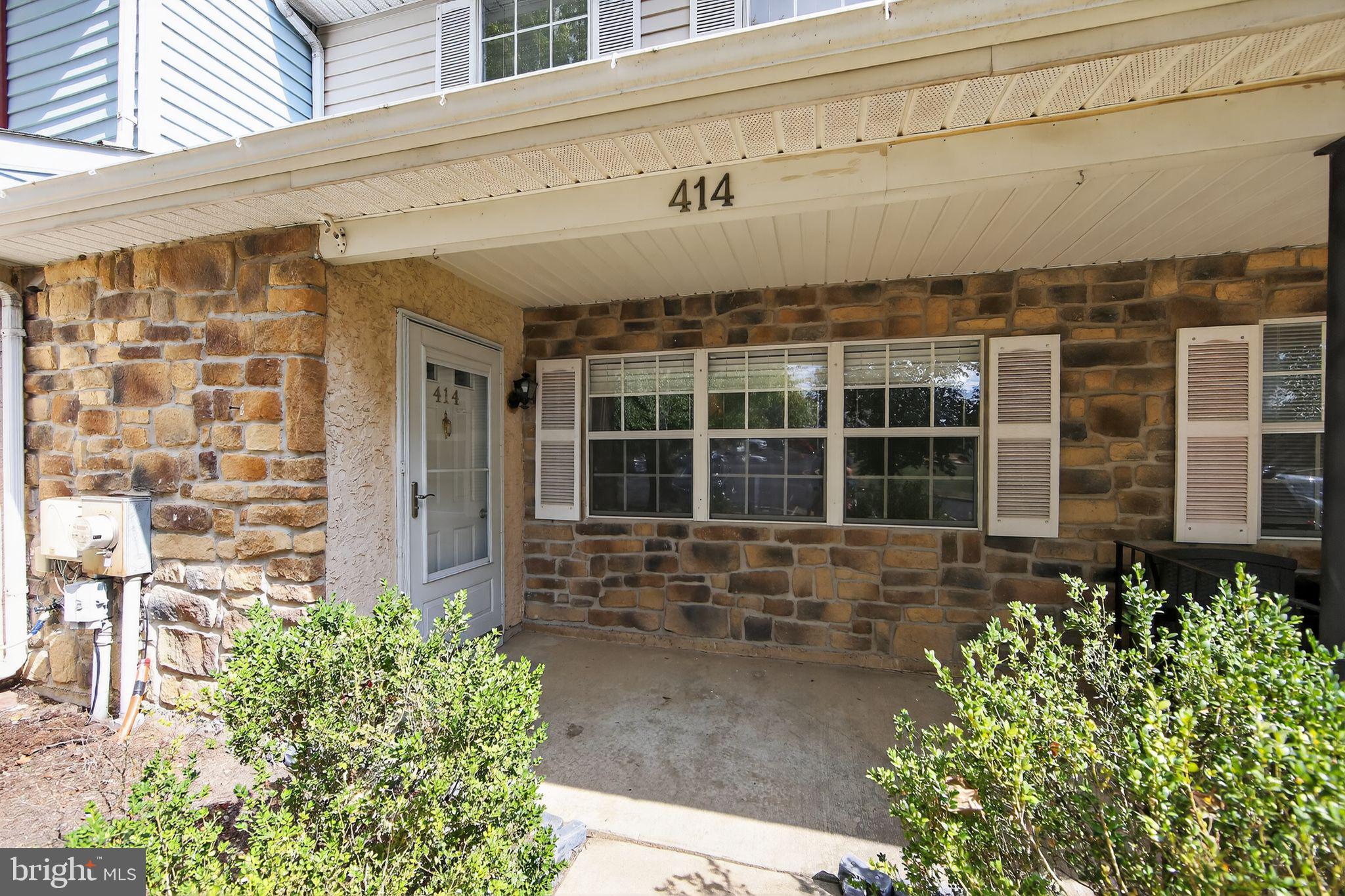 BEAVER RUN KNOLL - Residential