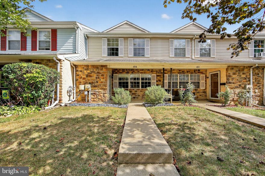 Charming 3-Bedroom Townhome in Beaver Run Knoll. Welcome to this 3-bedroom, 2.5-bath townhome located in the desirable Beaver Run Knoll community. Enjoy the many amenities this neighborhood offers, including open green spaces, playgrounds, tennis courts,  a community pool, and a clubhouse.
The spacious first floor features a bright living room, powder room, separate dining room, and a kitchen that opens to both a back patio and a deck—perfect for relaxing or entertaining. Upstairs, you’ll find generously sized bedrooms and additional baths designed for comfort and convenience.
Beaver Run Knoll is ideally situated just minutes from the Route 30 Bypass and the Downingtown Train Station, making commuting a breeze. Please note, this community is owner-occupant only, with a rental waiting list currently in place. Homeowners are also responsible for exterior maintenance and shoveling their own walkways. Don’t miss the opportunity to make this wonderful home yours in a vibrant, amenity-rich community!  SELLER REQUESTS OFFERS  BY 7PM 9/6 . OFFERS MUST BE IN WRITING.