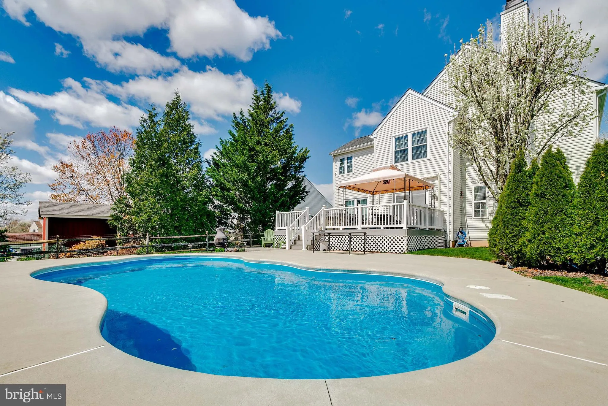 Harleysville, Pennsylvania 19438, United States, 4 Bedrooms Bedrooms, ,3 BathroomsBathrooms,Residential,Pending,112203