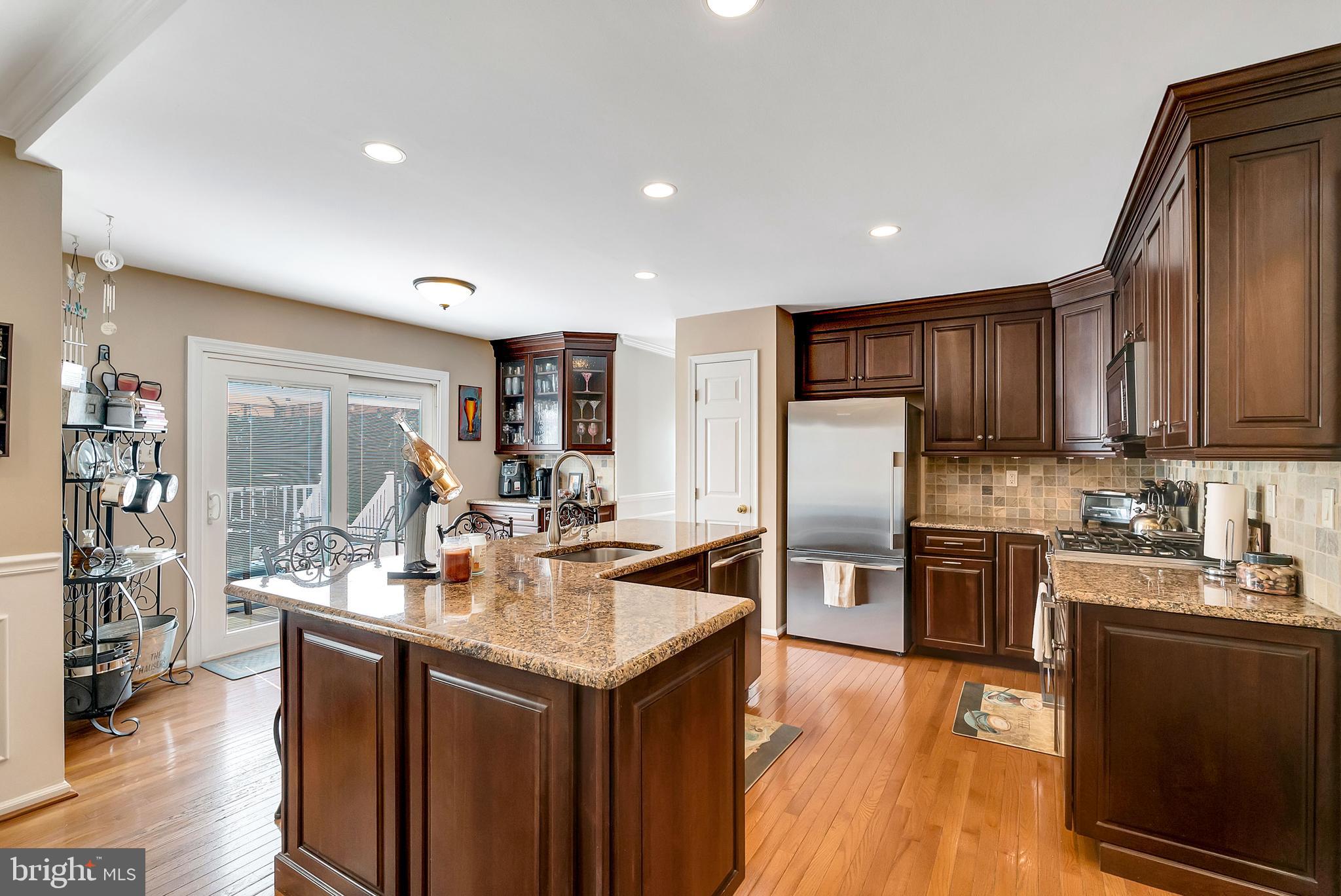 218 CANDLEWOOD WAY