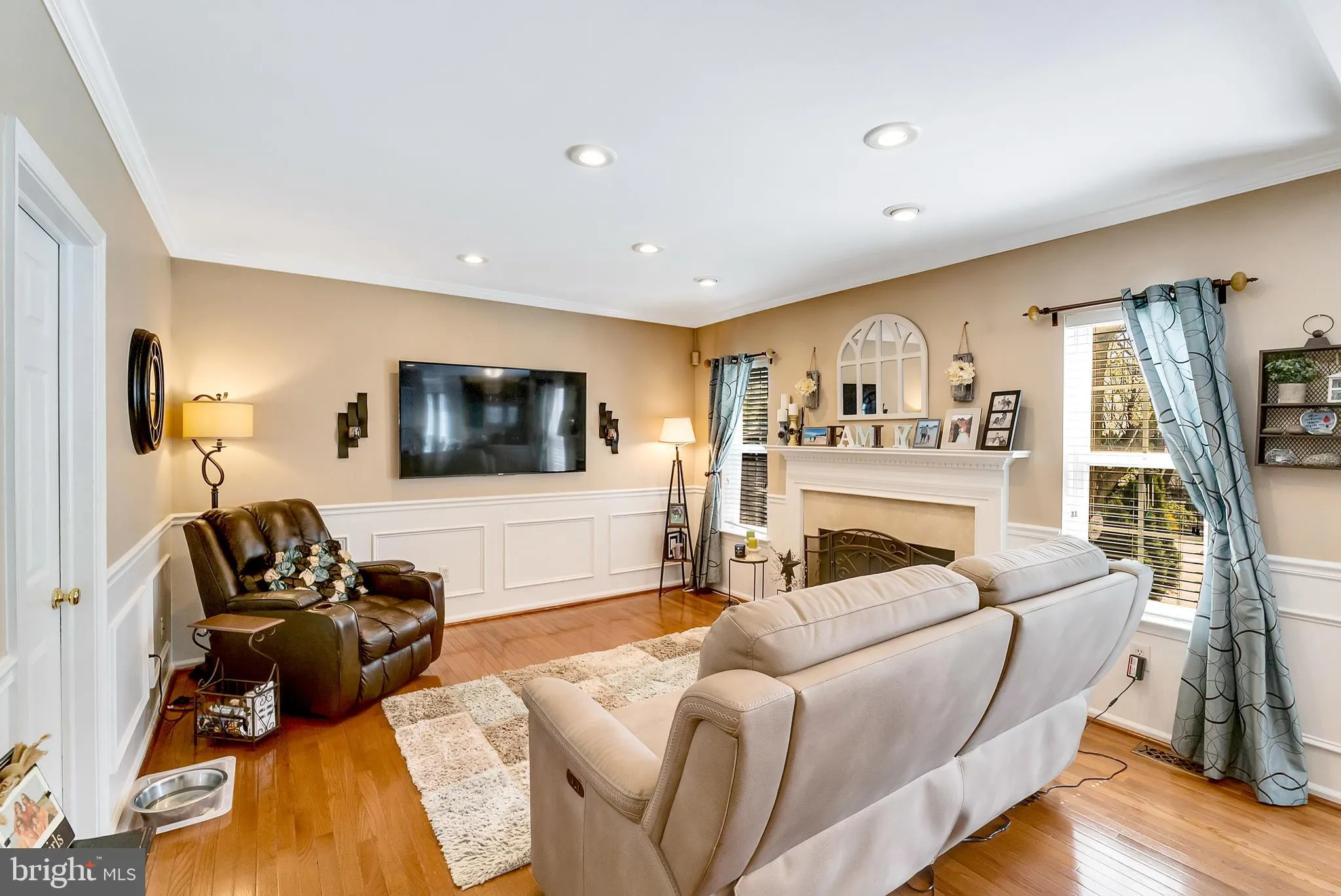 Harleysville, Pennsylvania 19438, United States, 4 Bedrooms Bedrooms, ,3 BathroomsBathrooms,Residential,Pending,112203