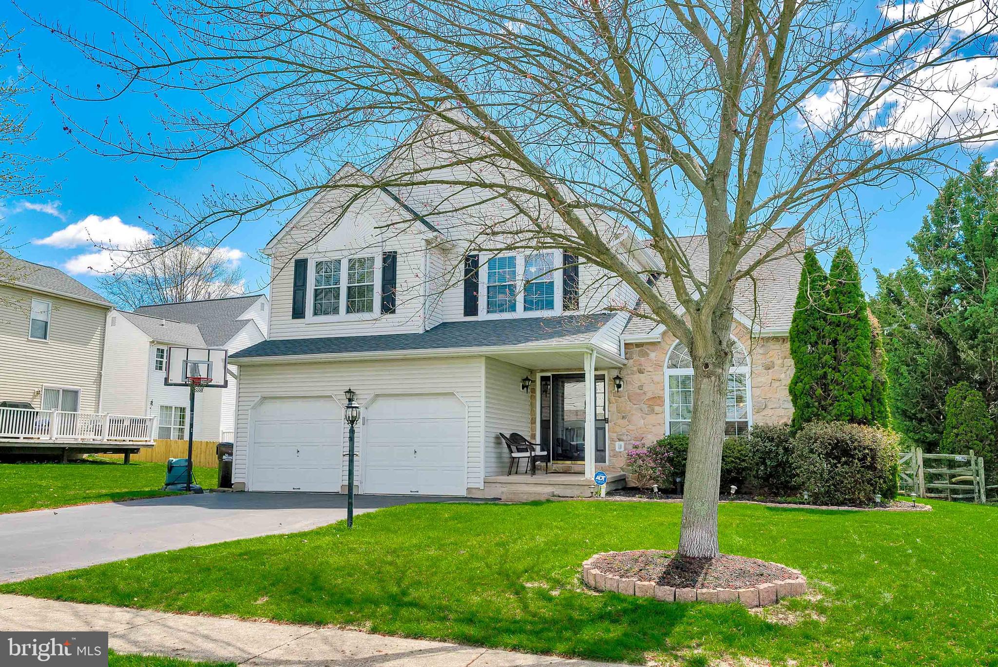 218 CANDLEWOOD WAY