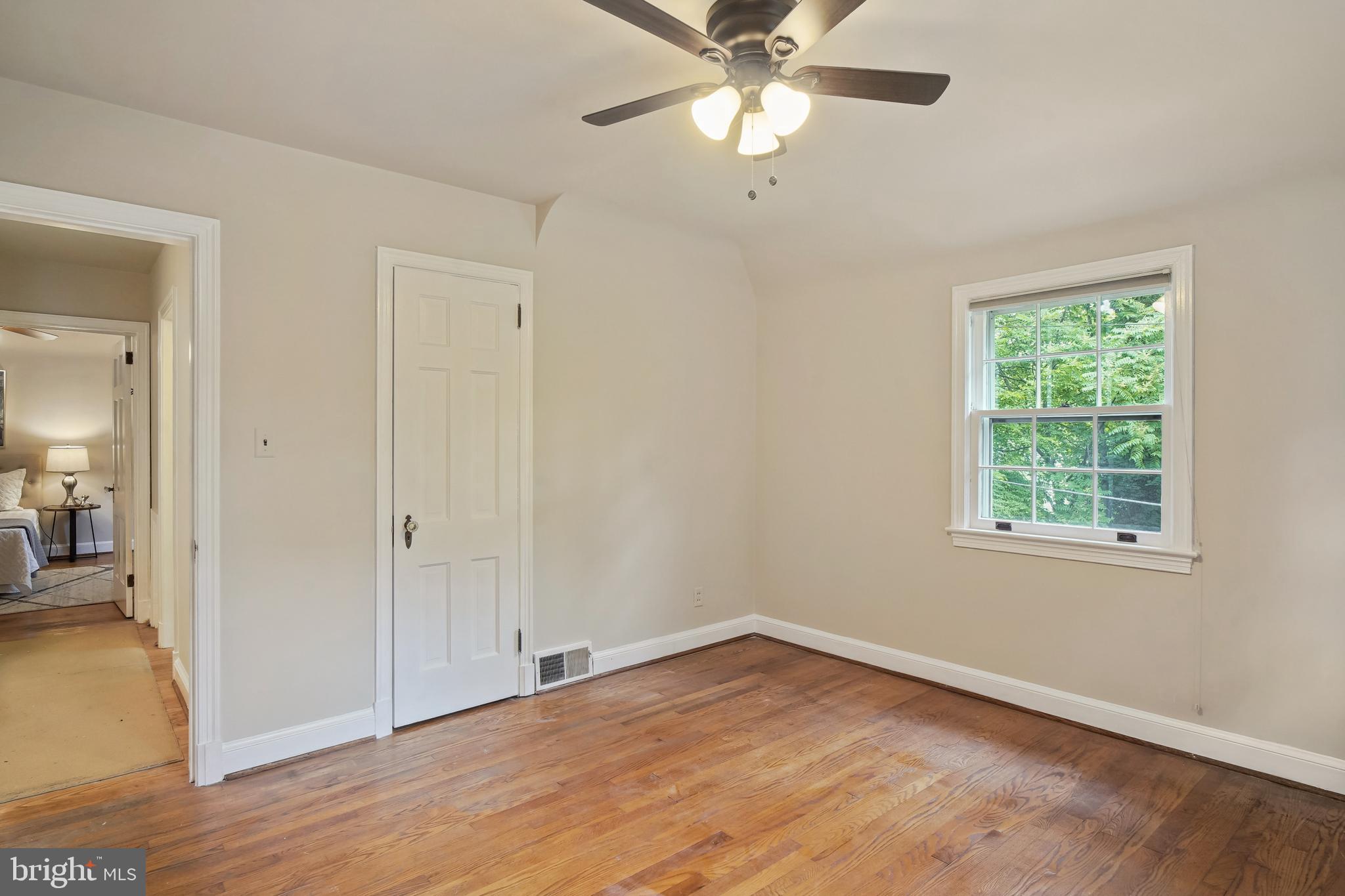 SOUTH WOODSIDE PARK - Residential