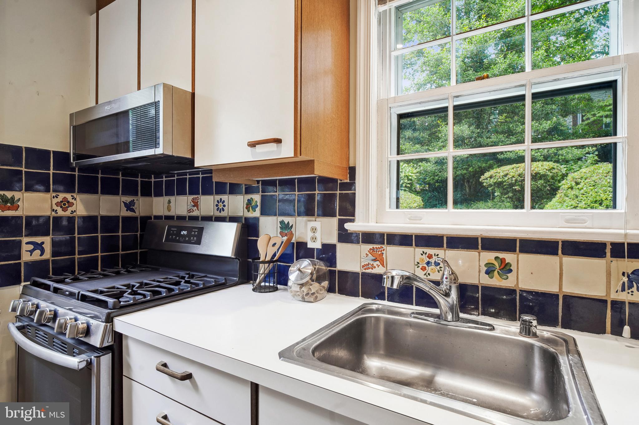 SOUTH WOODSIDE PARK - Residential