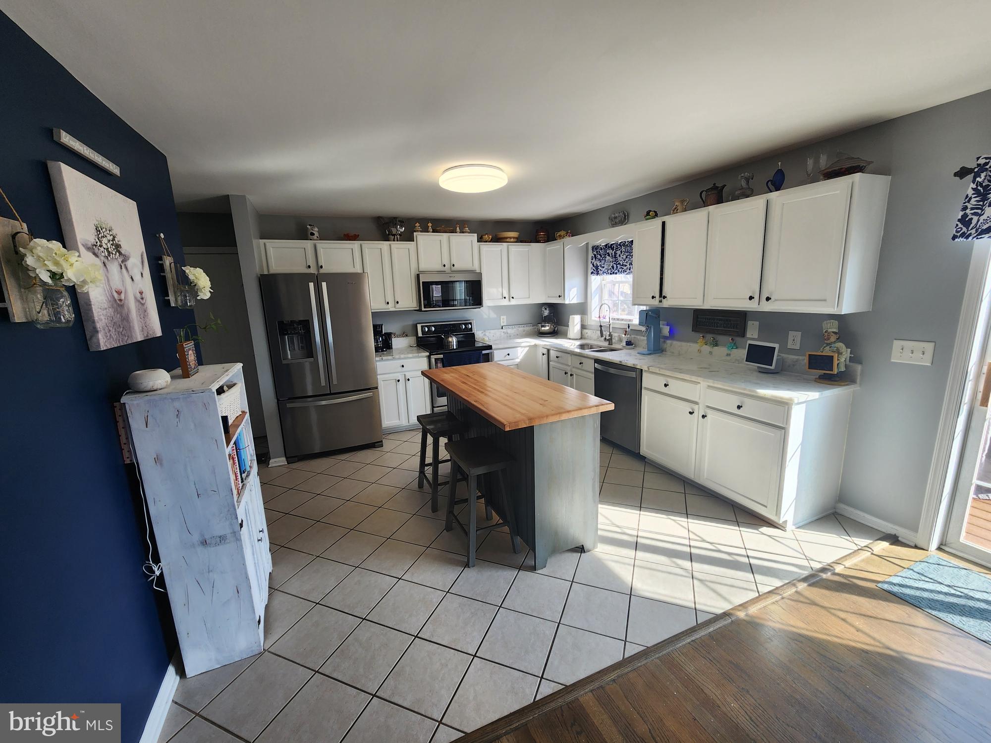 FOREST HEIGHTS - Residential