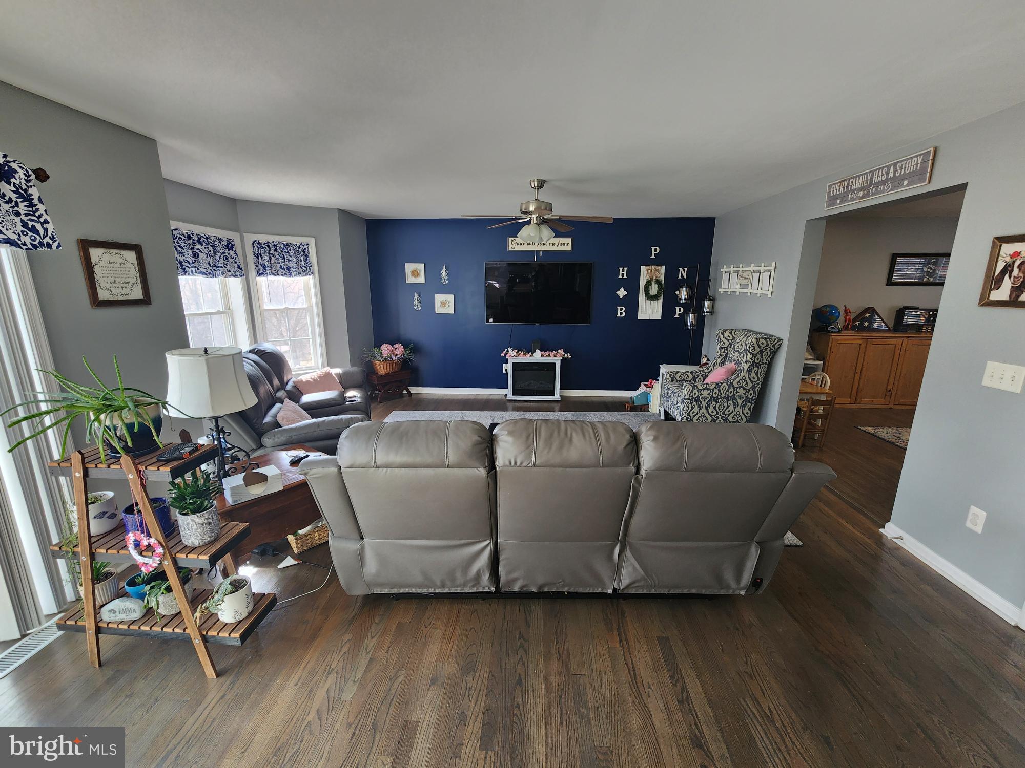 FOREST HEIGHTS - Residential