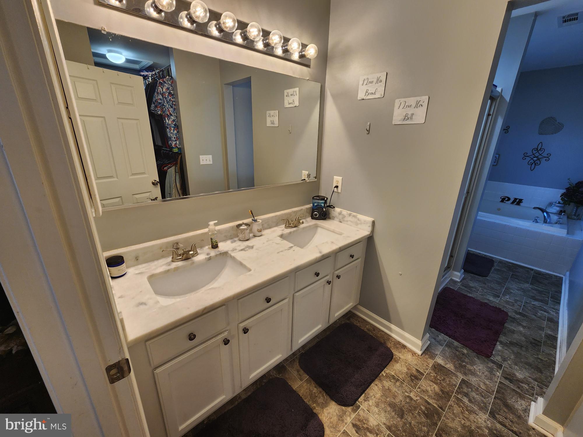 FOREST HEIGHTS - Residential