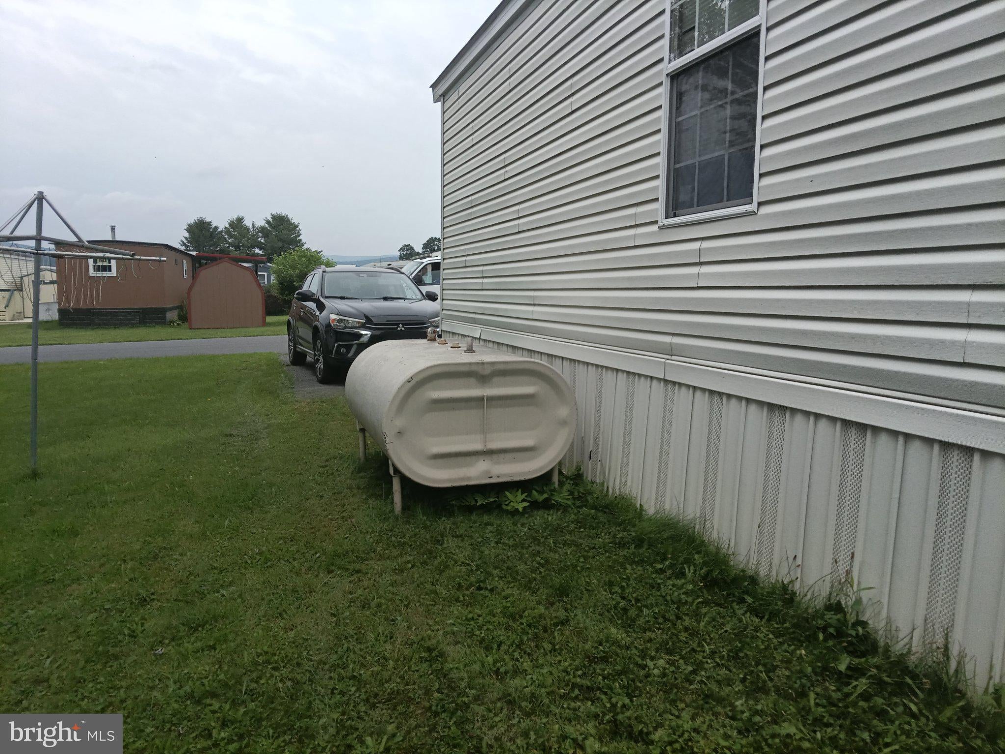 427 GREENDOWN ACRES LANE