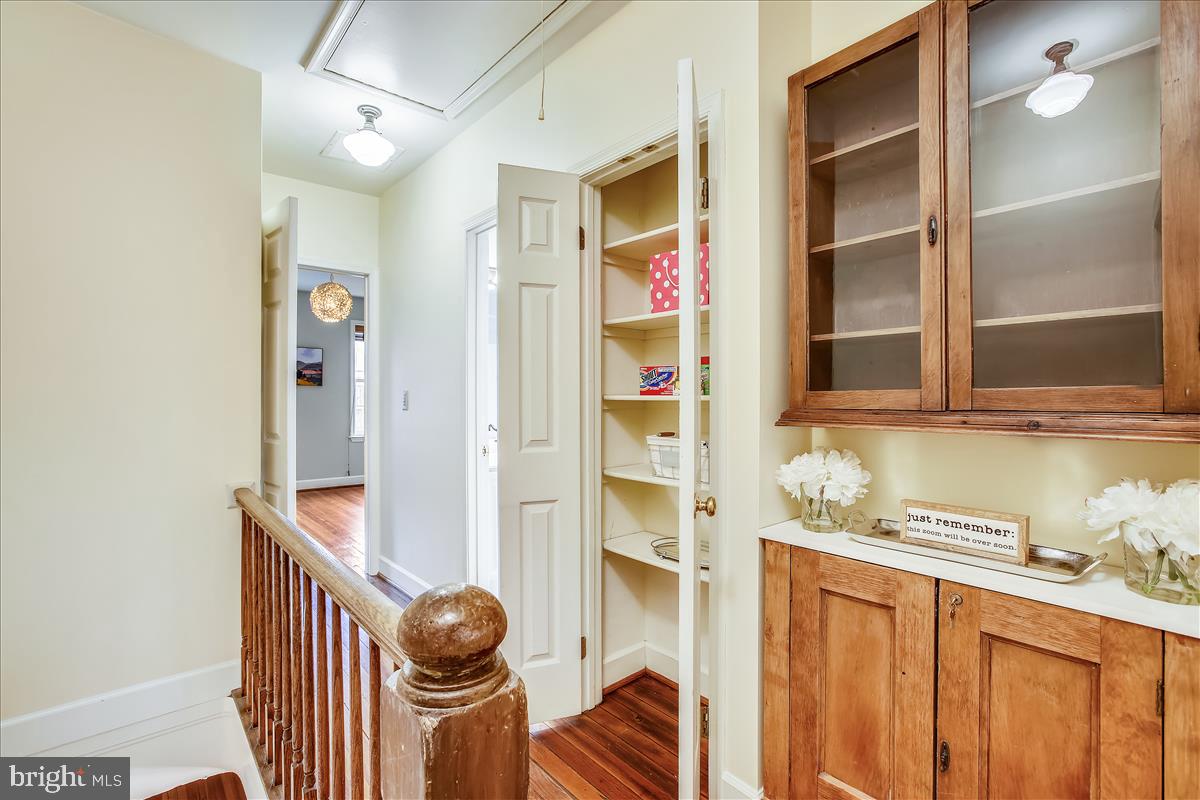 OLD TOWN ALEXANDRIA - Residential