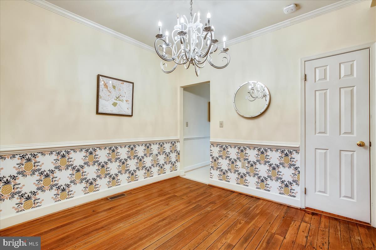 OLD TOWN ALEXANDRIA - Residential