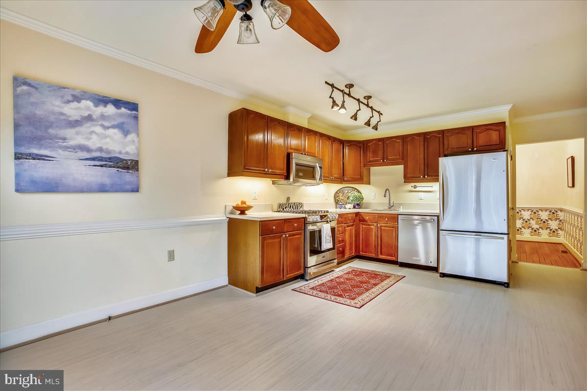 OLD TOWN ALEXANDRIA - Residential