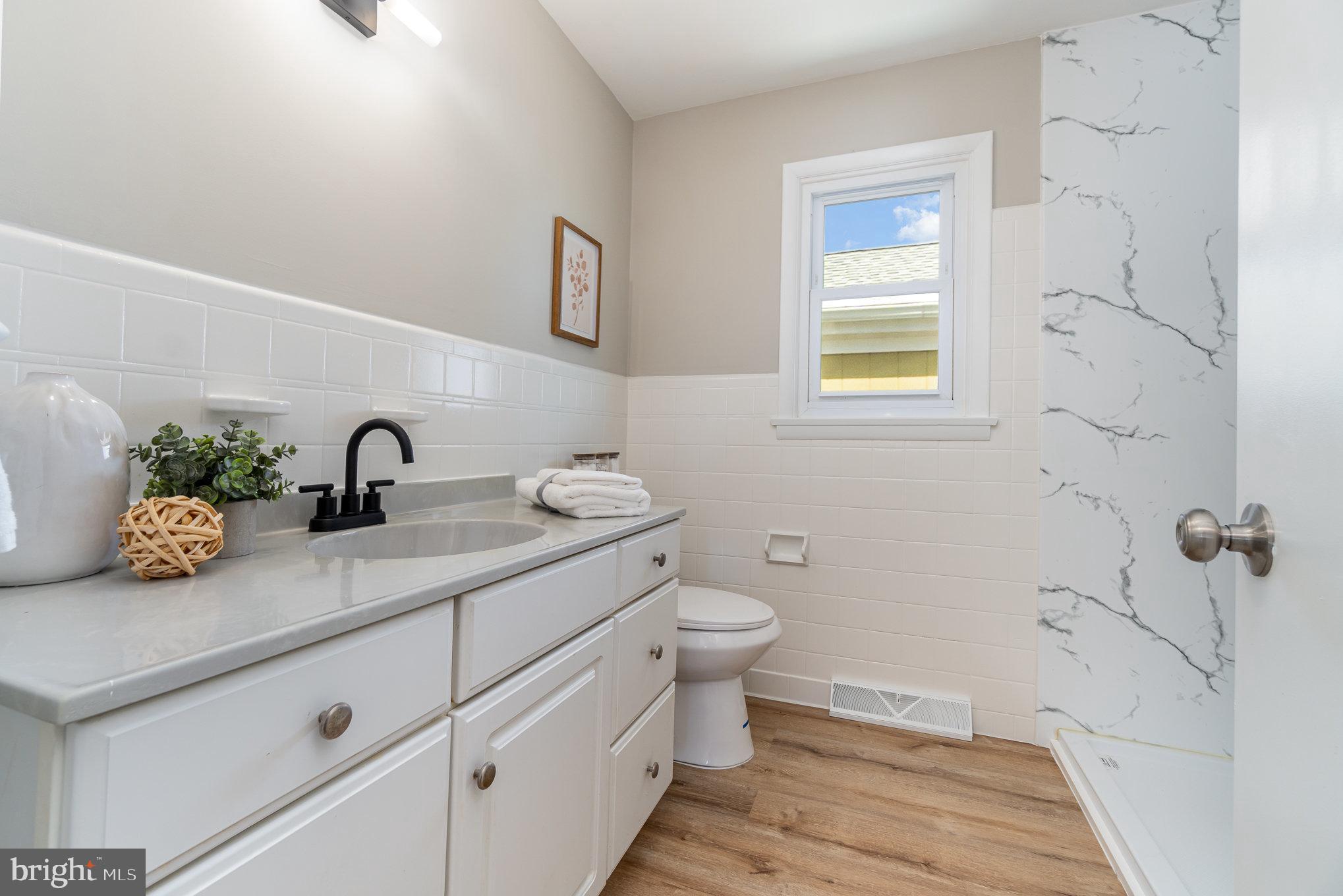 WINDING HILL HEIGHTS - Residential