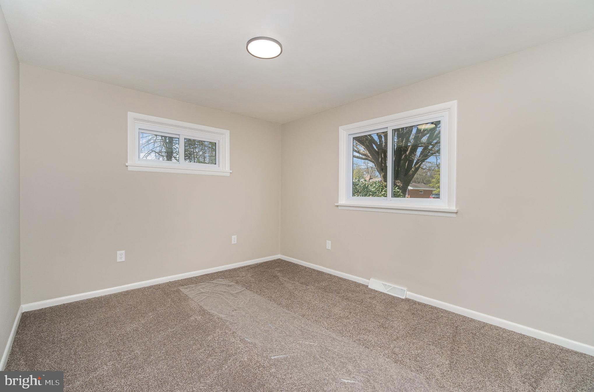 WINDING HILL HEIGHTS - Residential