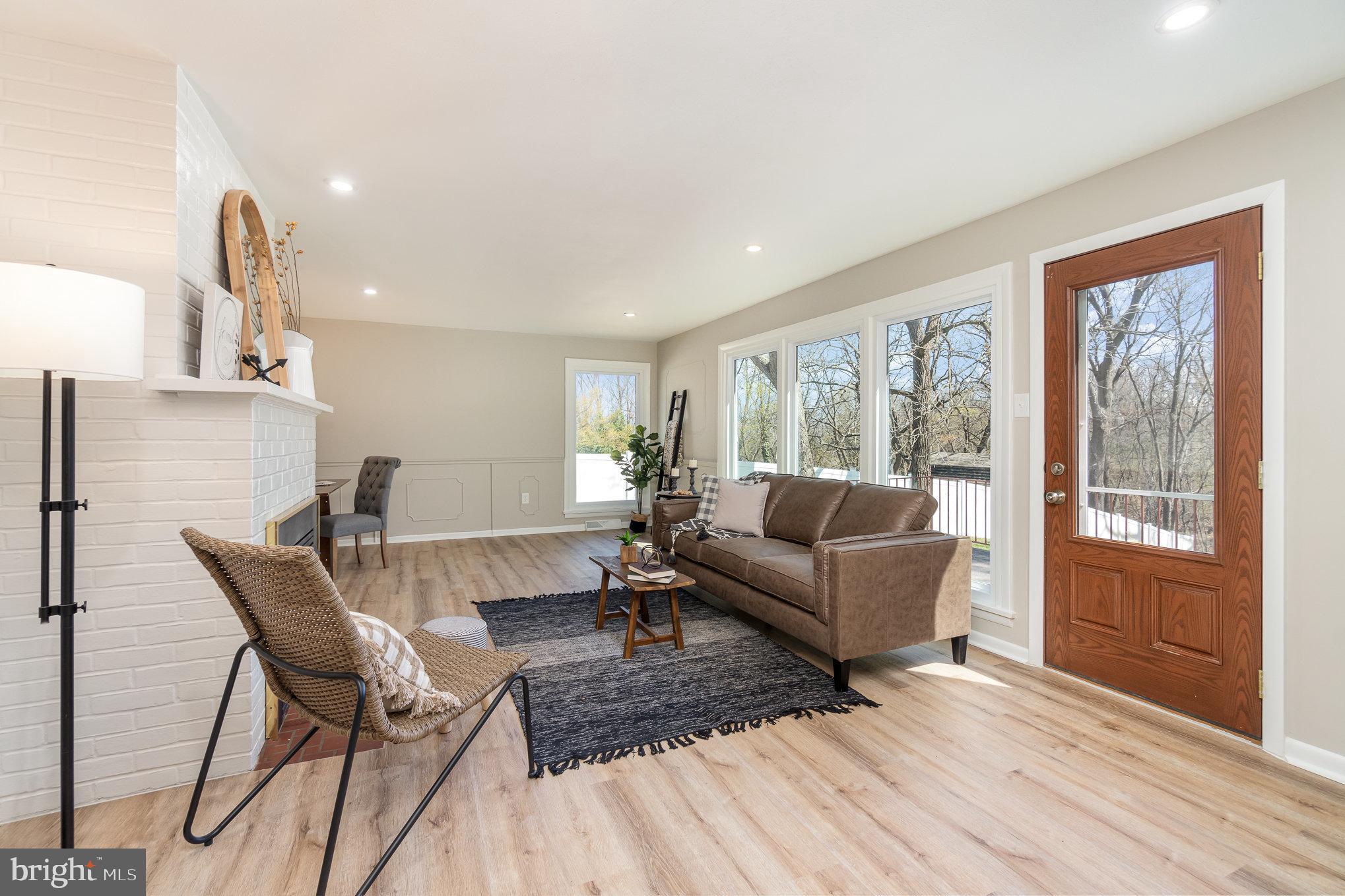 WINDING HILL HEIGHTS - Residential