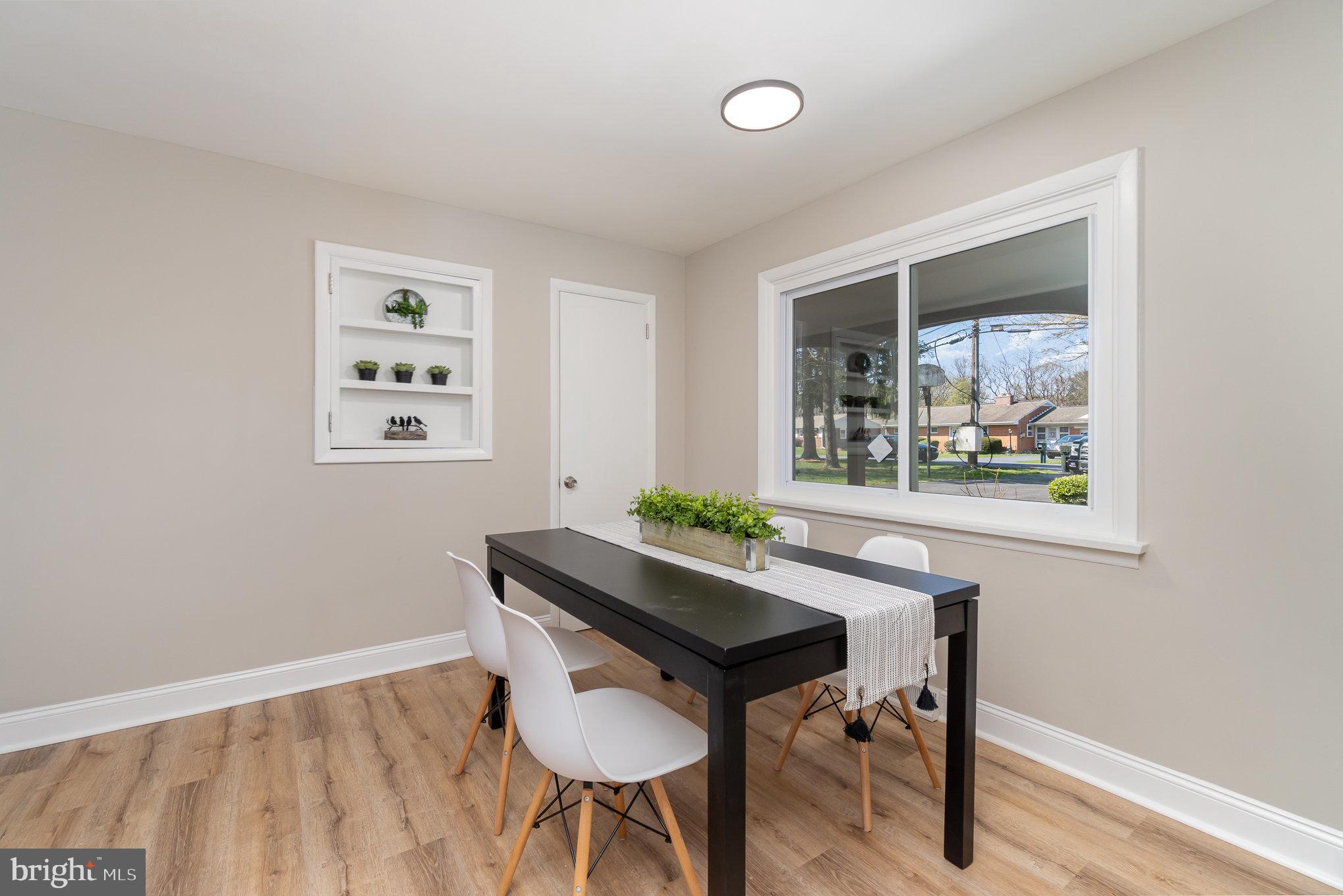 WINDING HILL HEIGHTS - Residential