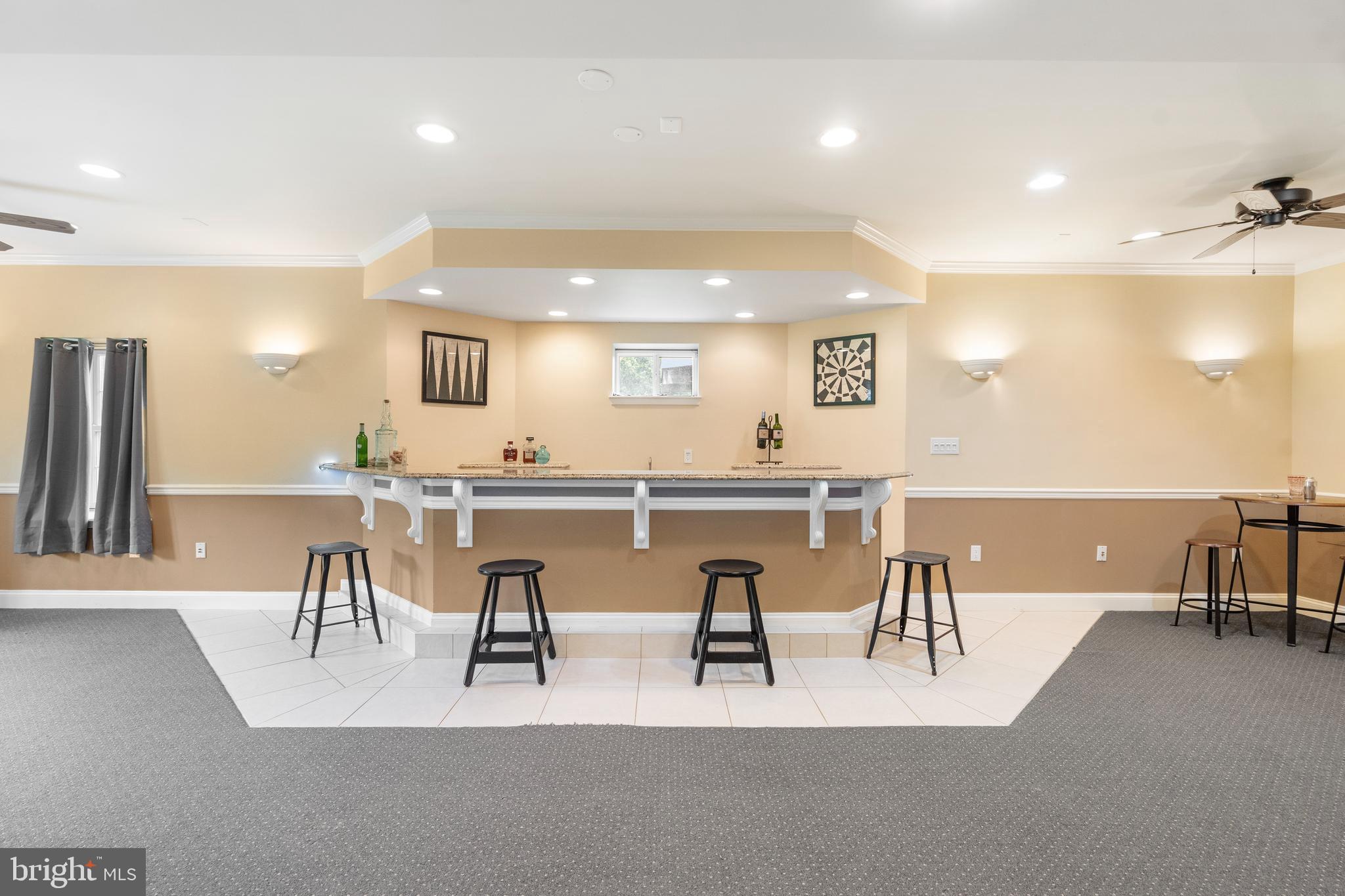 IVY MEADOWS - Residential