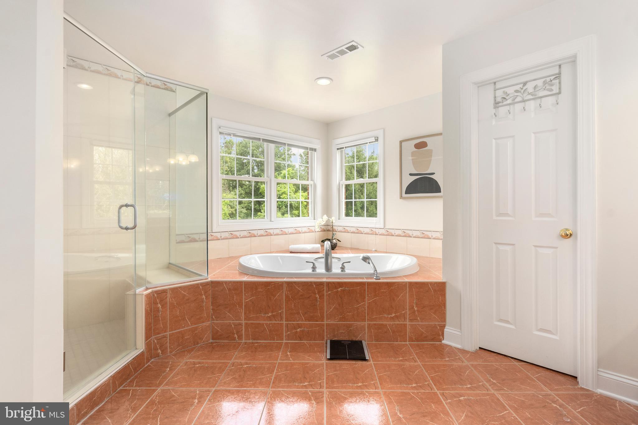 IVY MEADOWS - Residential