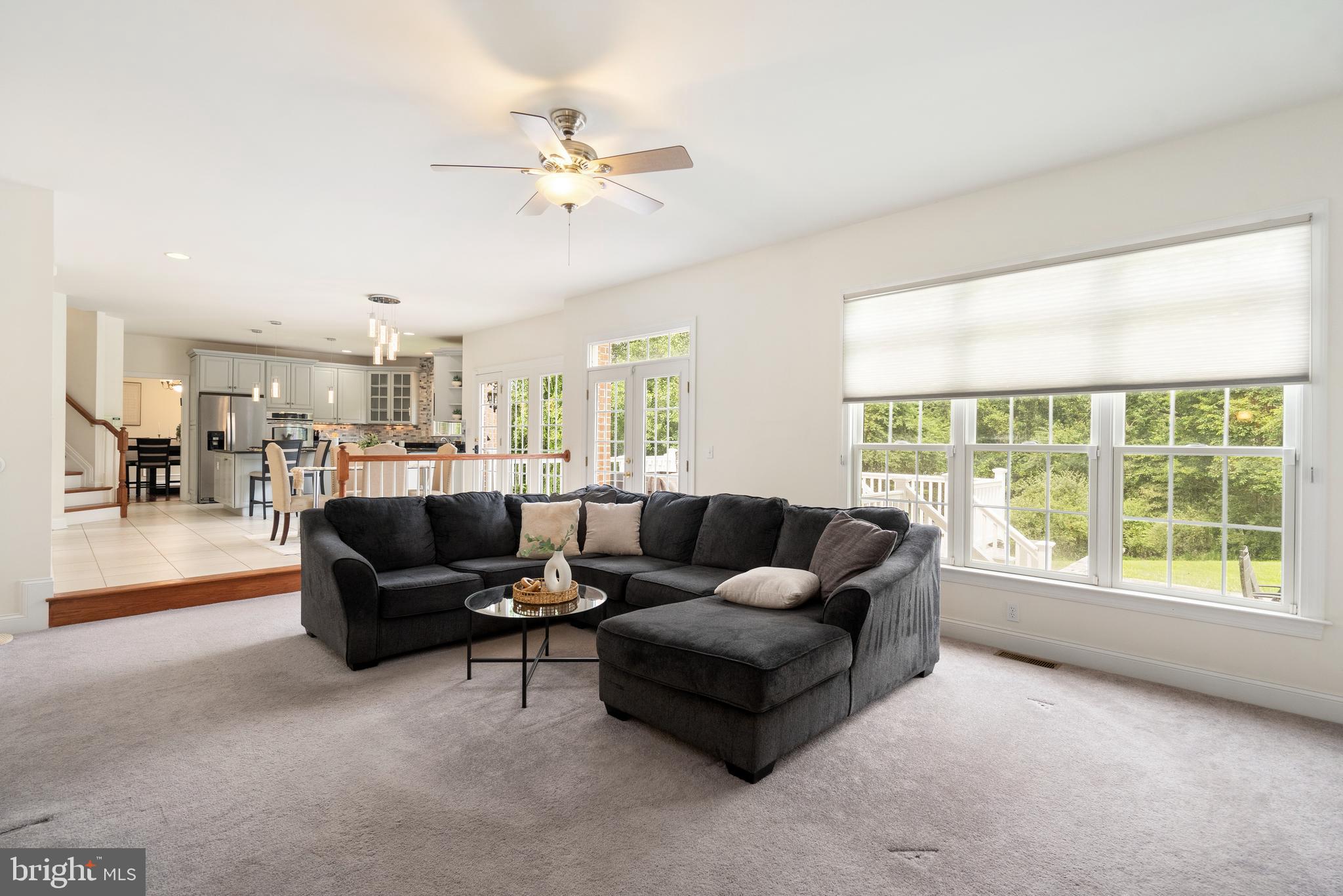 IVY MEADOWS - Residential