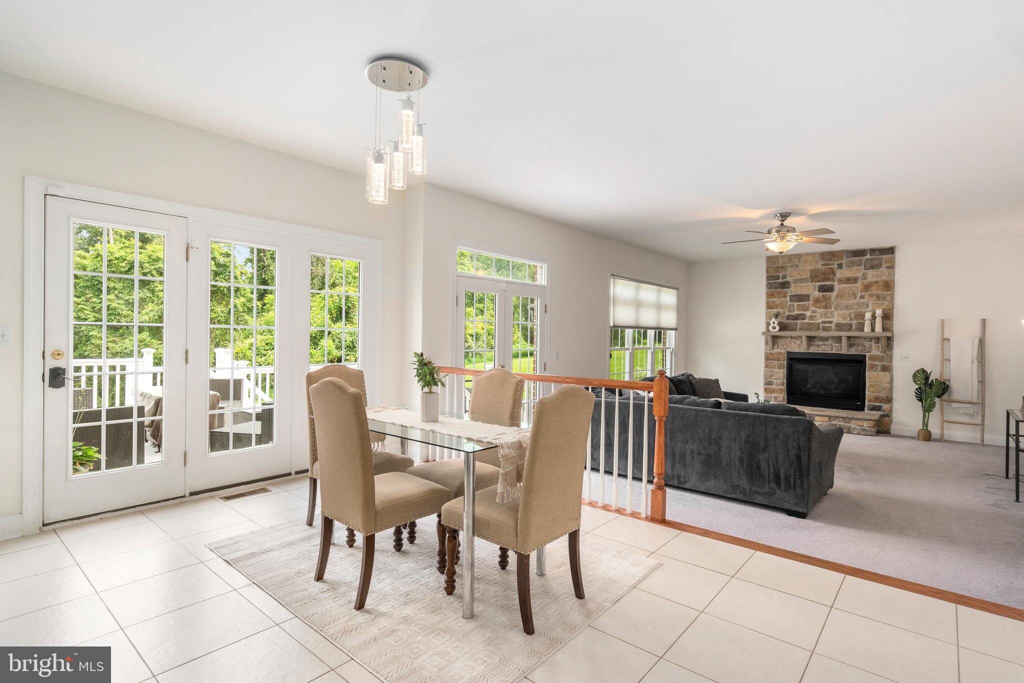 IVY MEADOWS - Residential