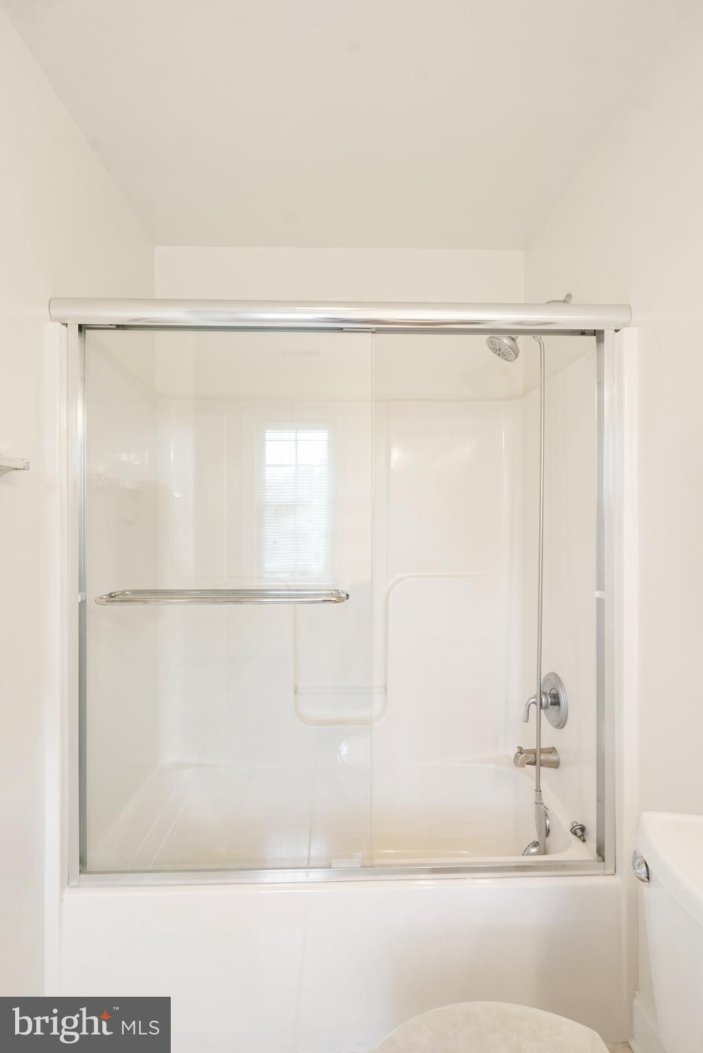 IVY MEADOWS - Residential