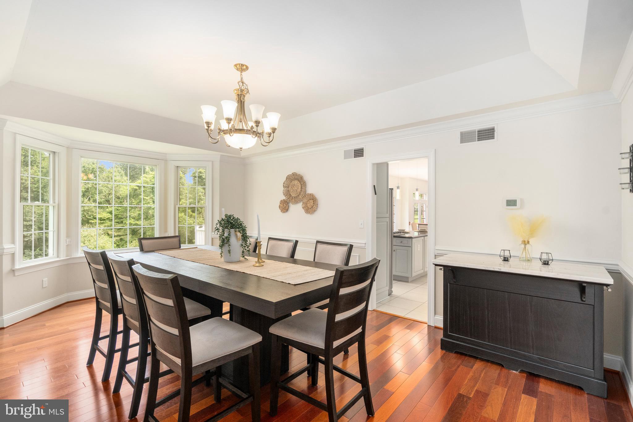 IVY MEADOWS - Residential