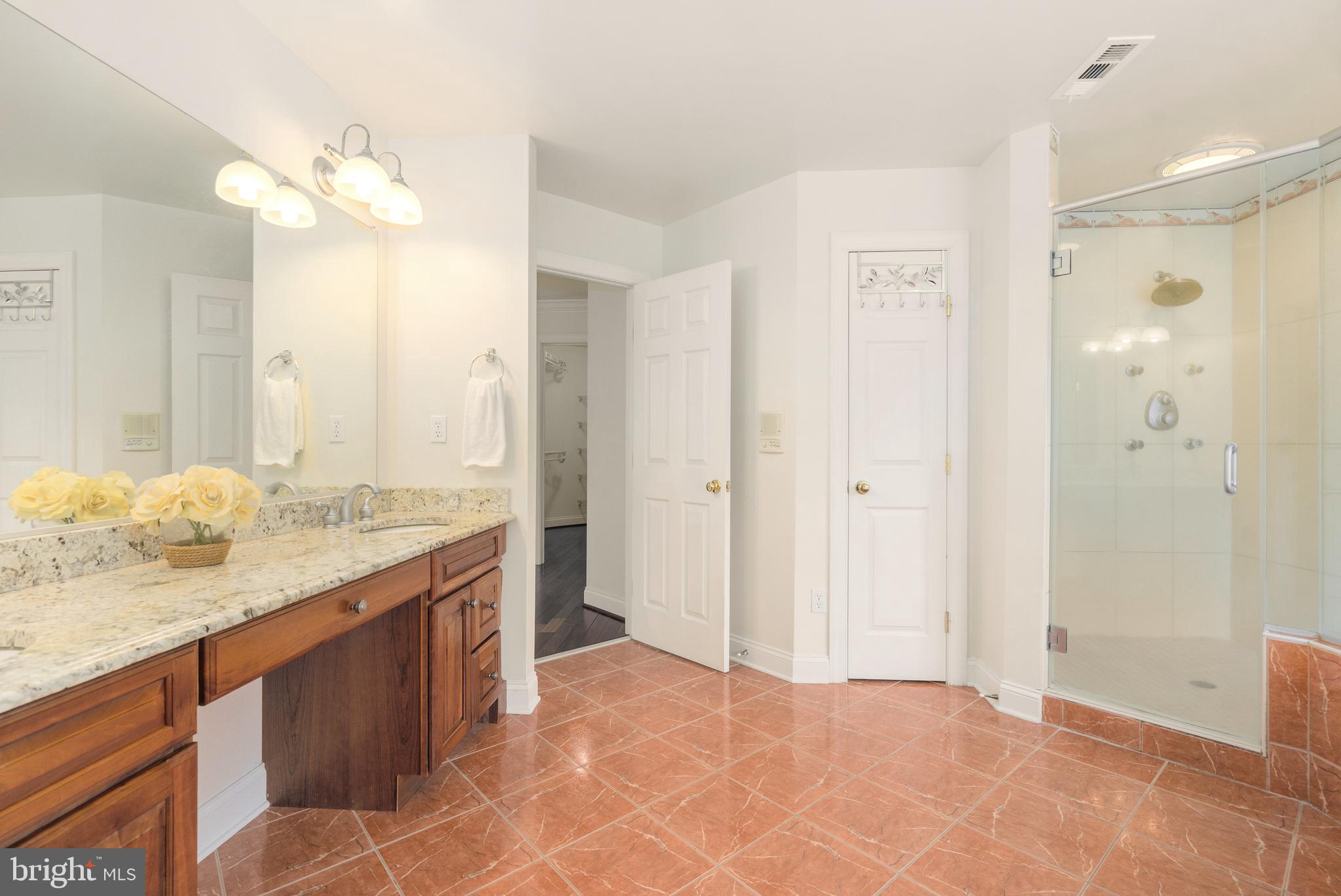 IVY MEADOWS - Residential