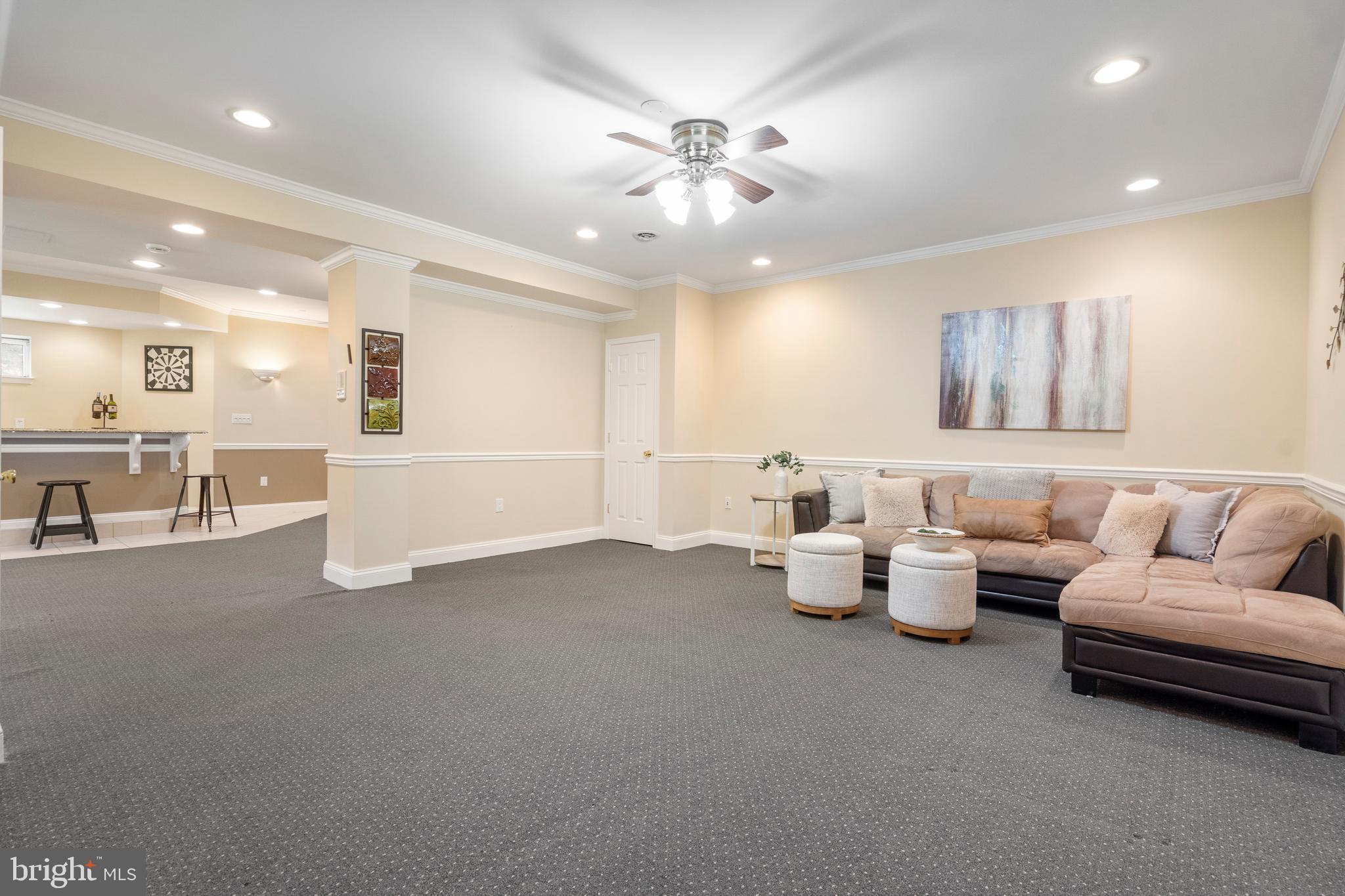 IVY MEADOWS - Residential