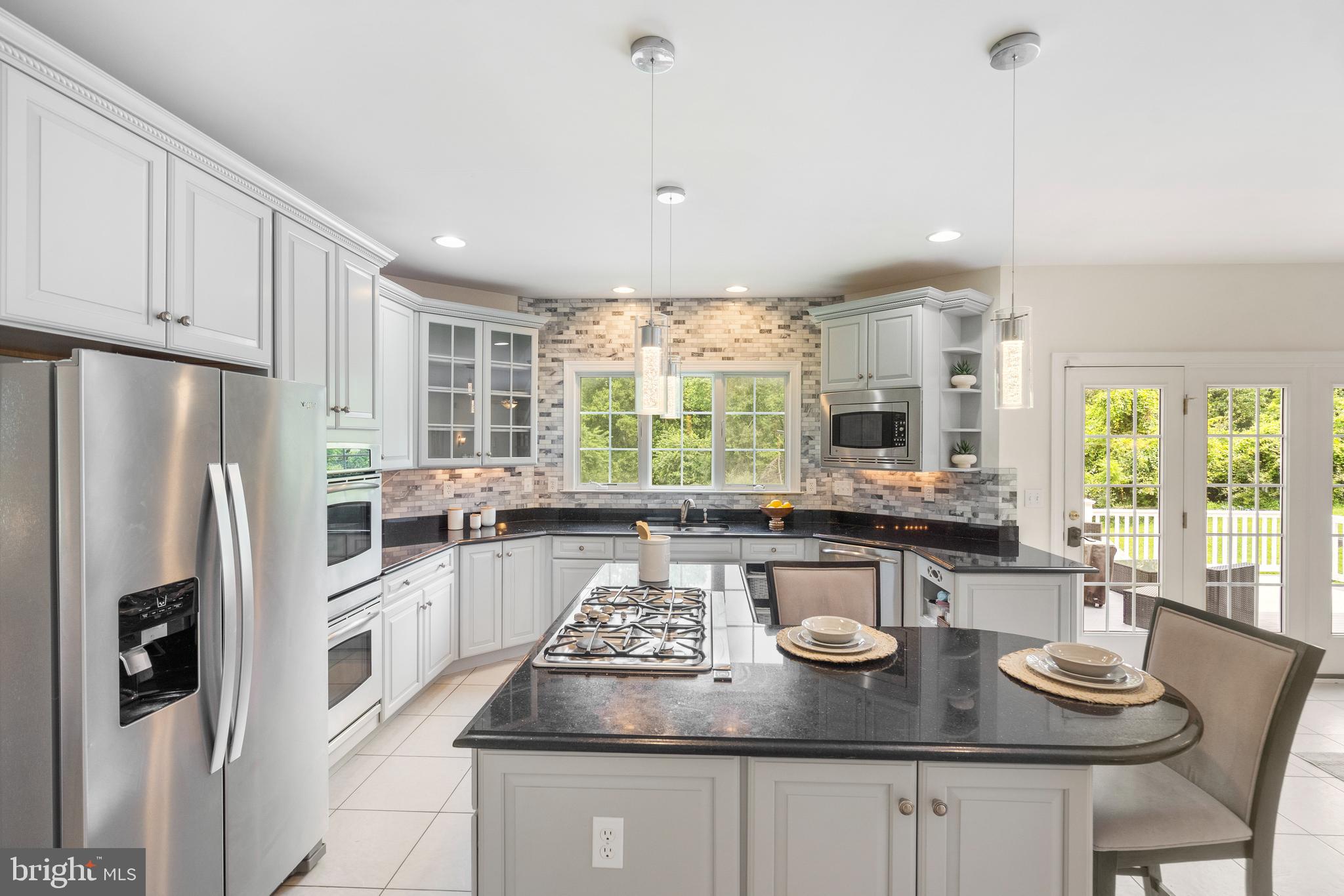 IVY MEADOWS - Residential