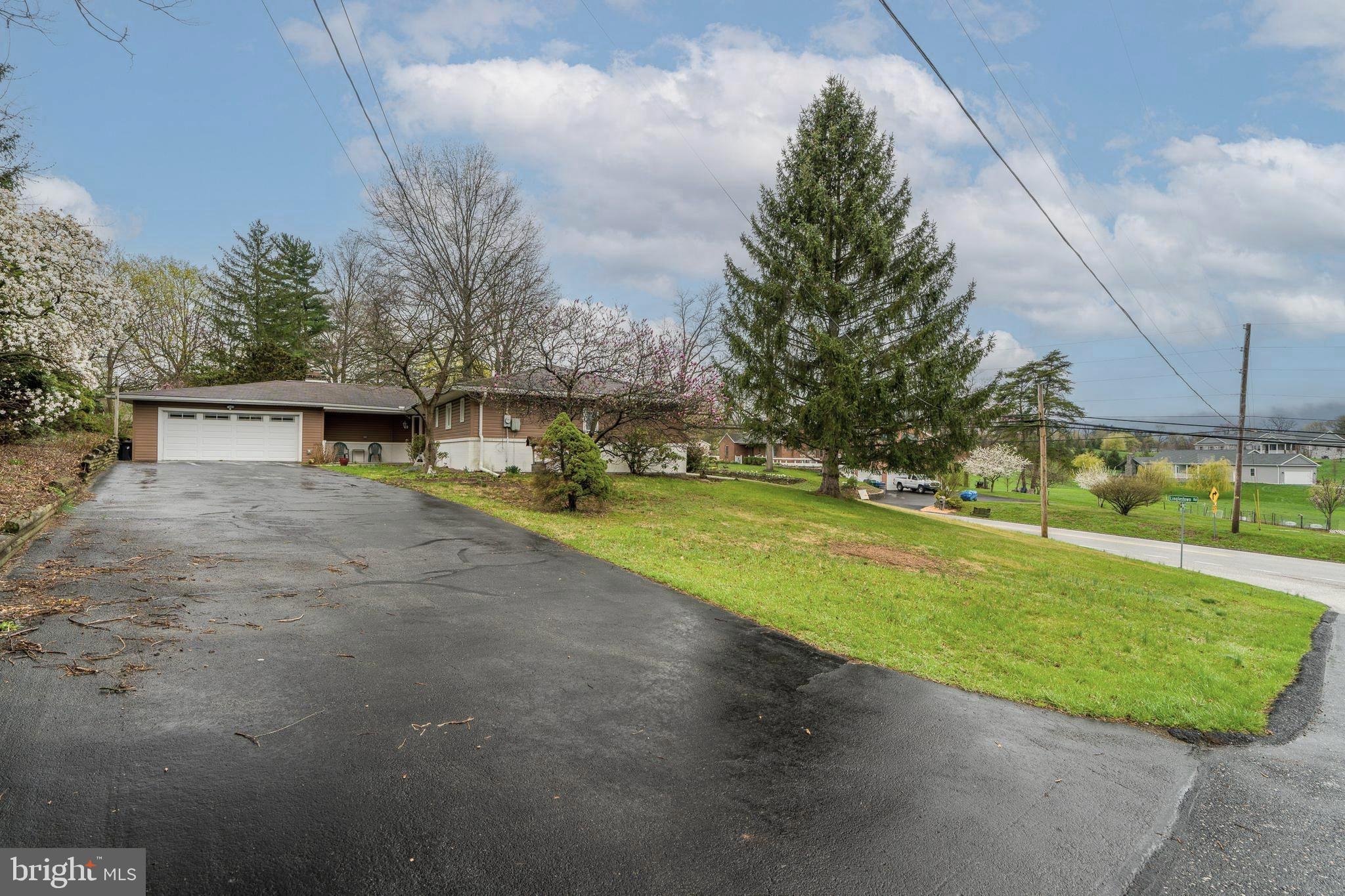 LOWER PAXTON TOWNSHIP - Residential
