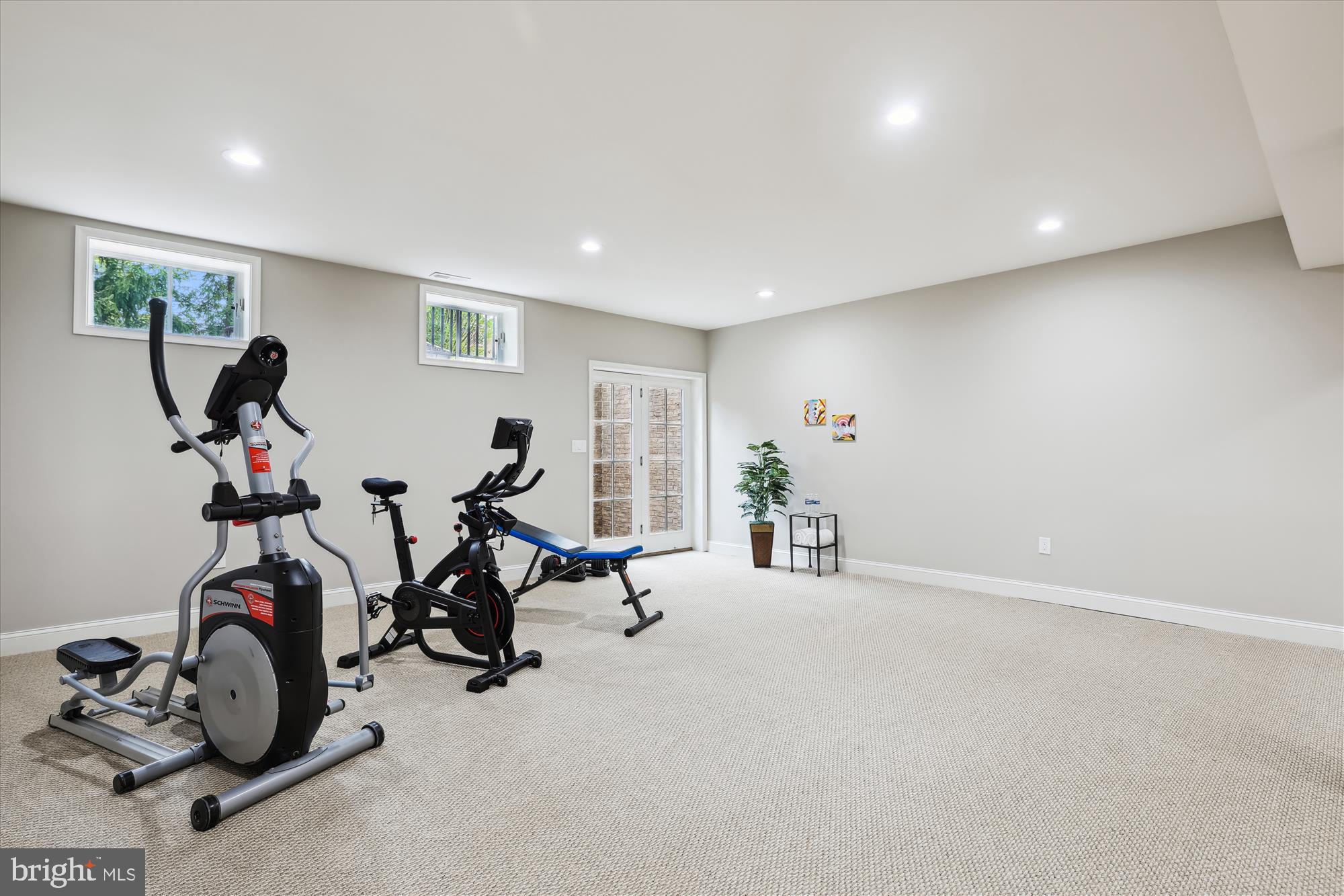 TYSONS CHASE - Residential