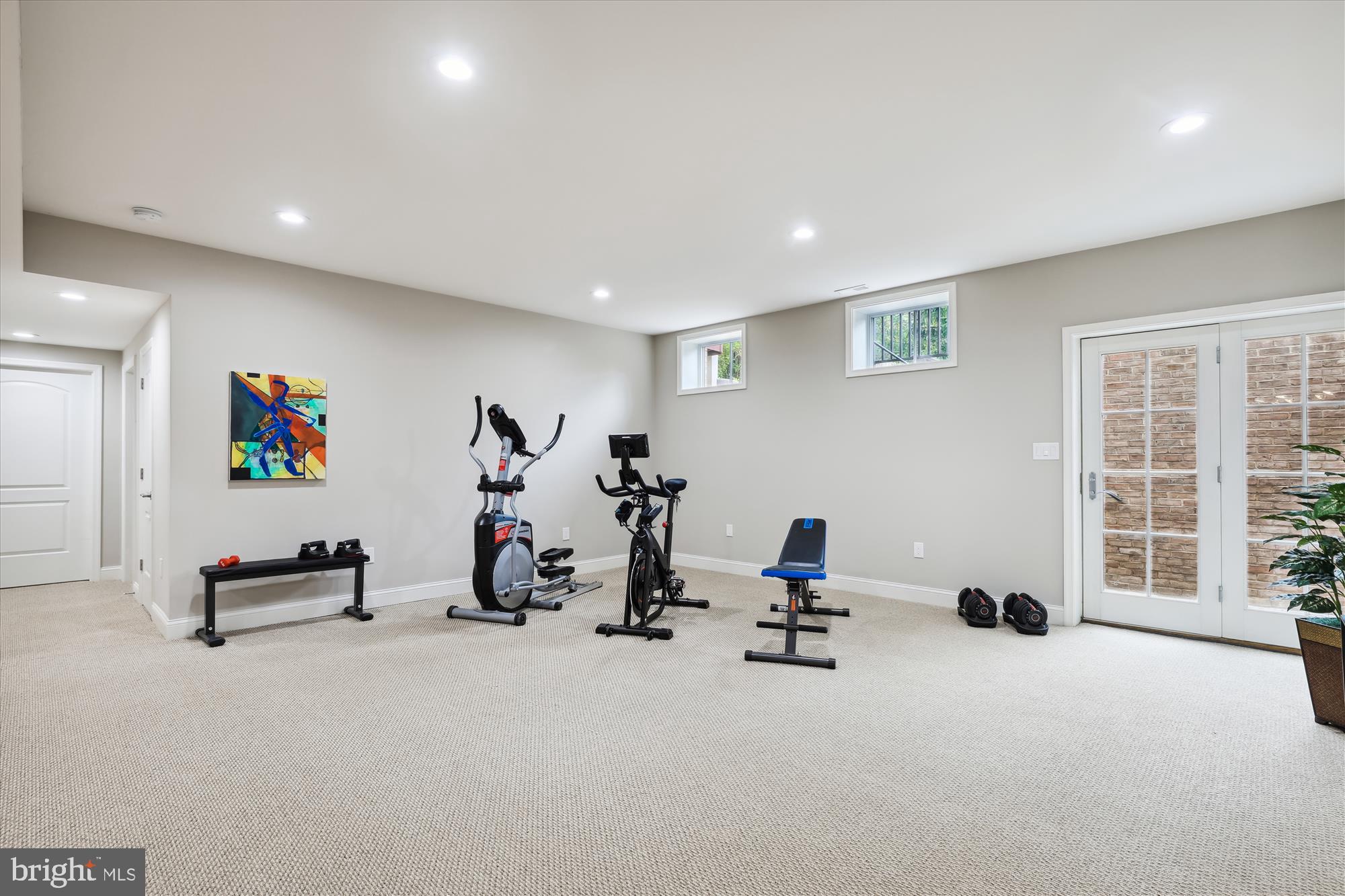 TYSONS CHASE - Residential