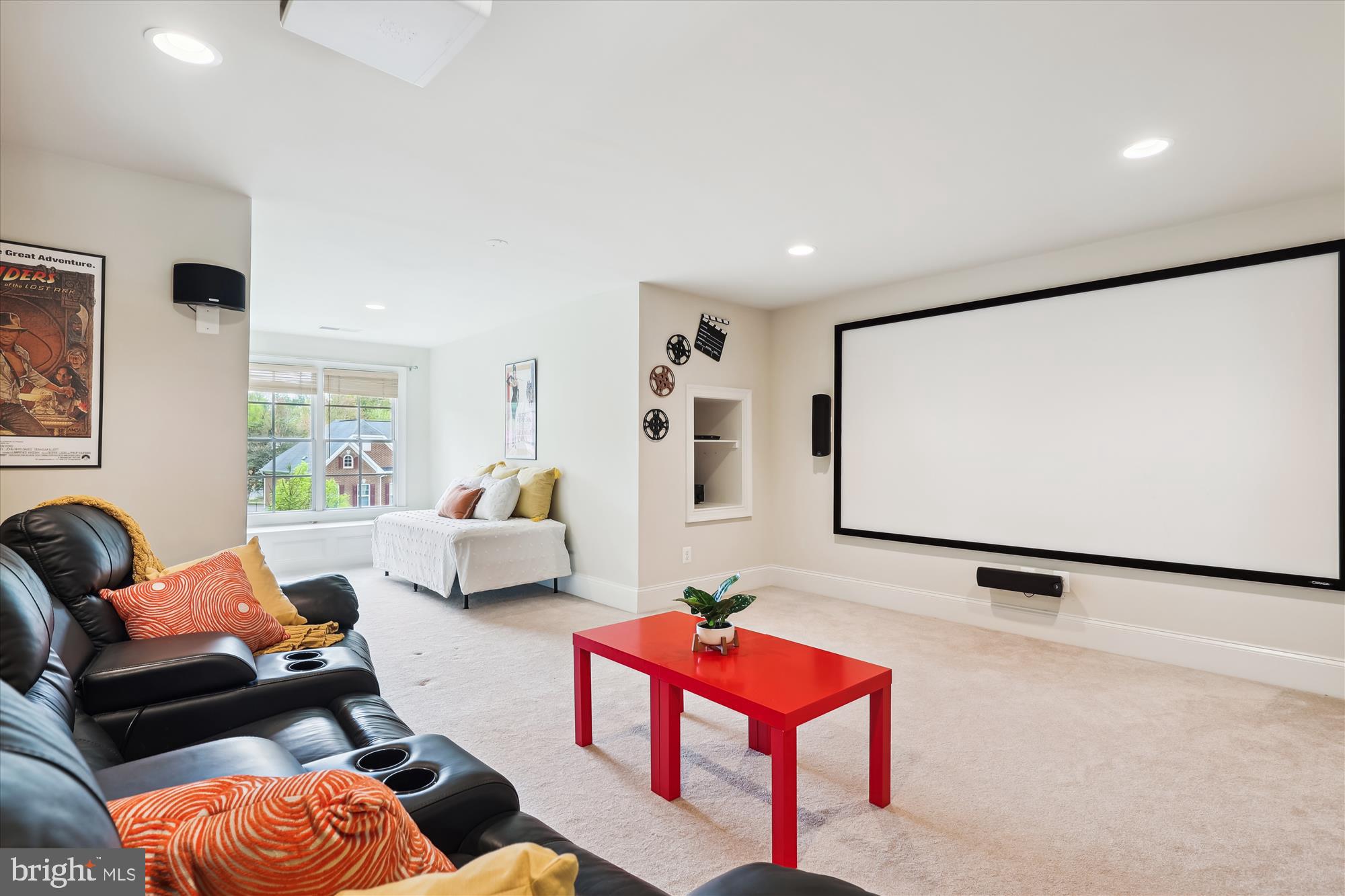 TYSONS CHASE - Residential