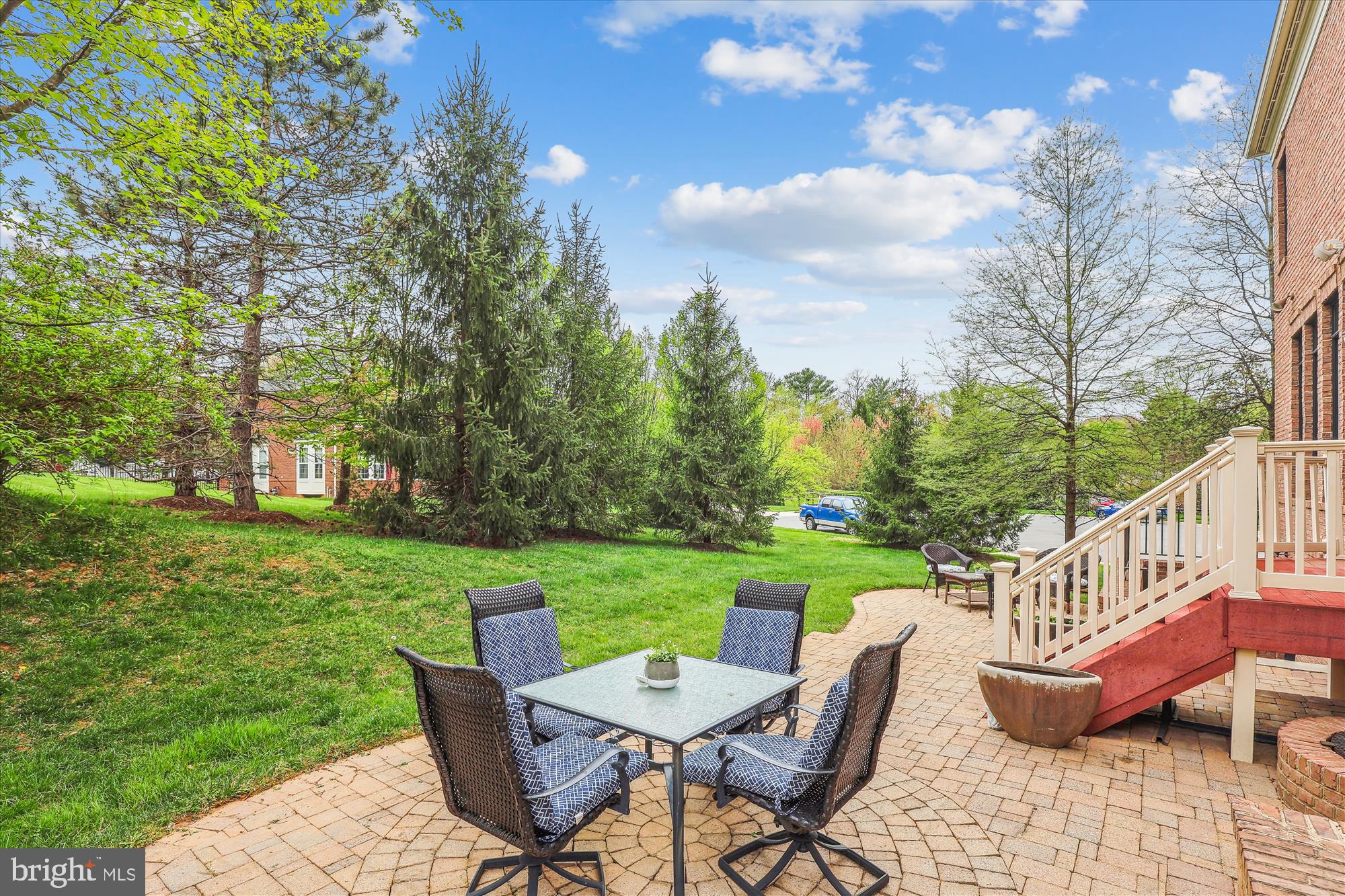 TYSONS CHASE - Residential