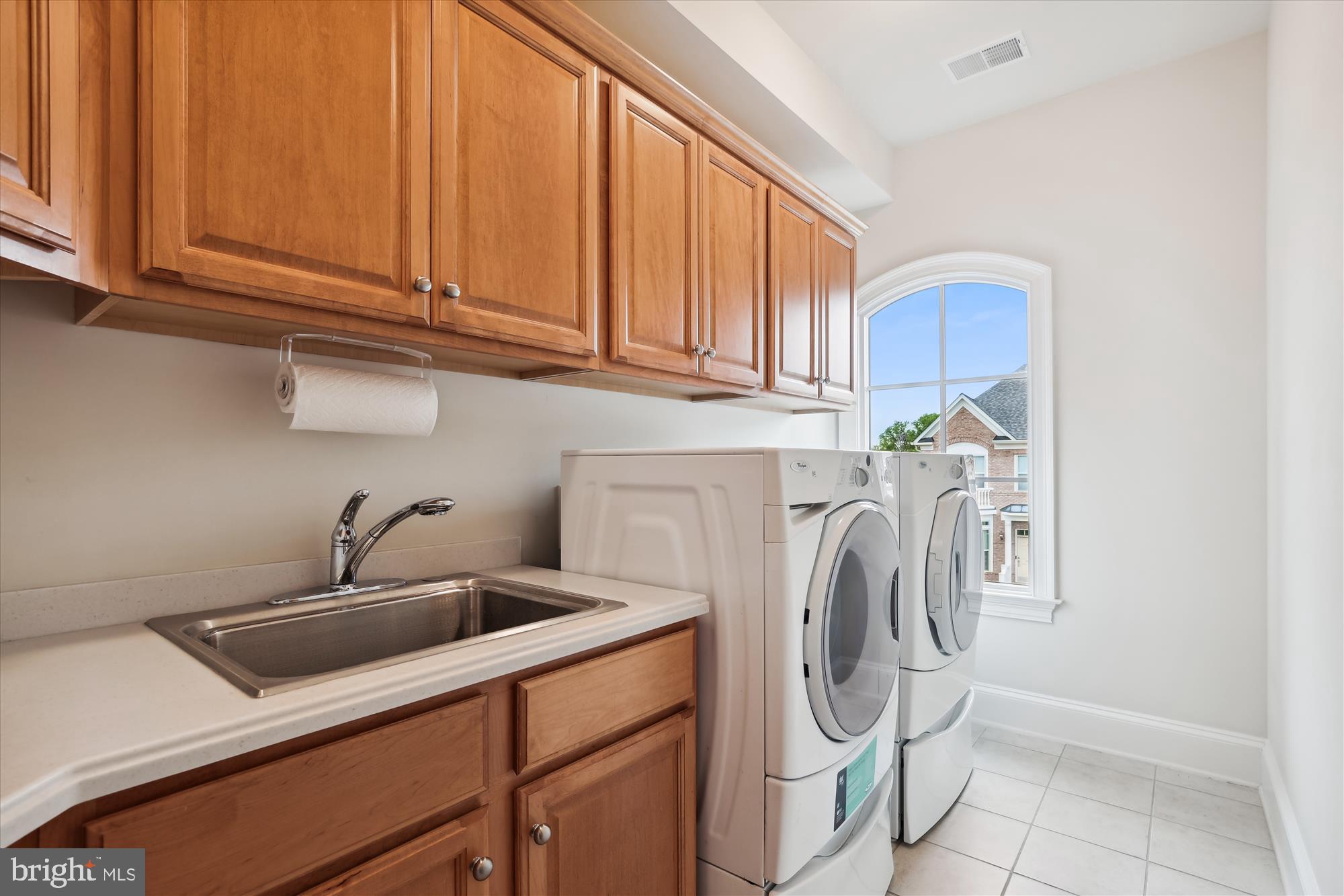 TYSONS CHASE - Residential