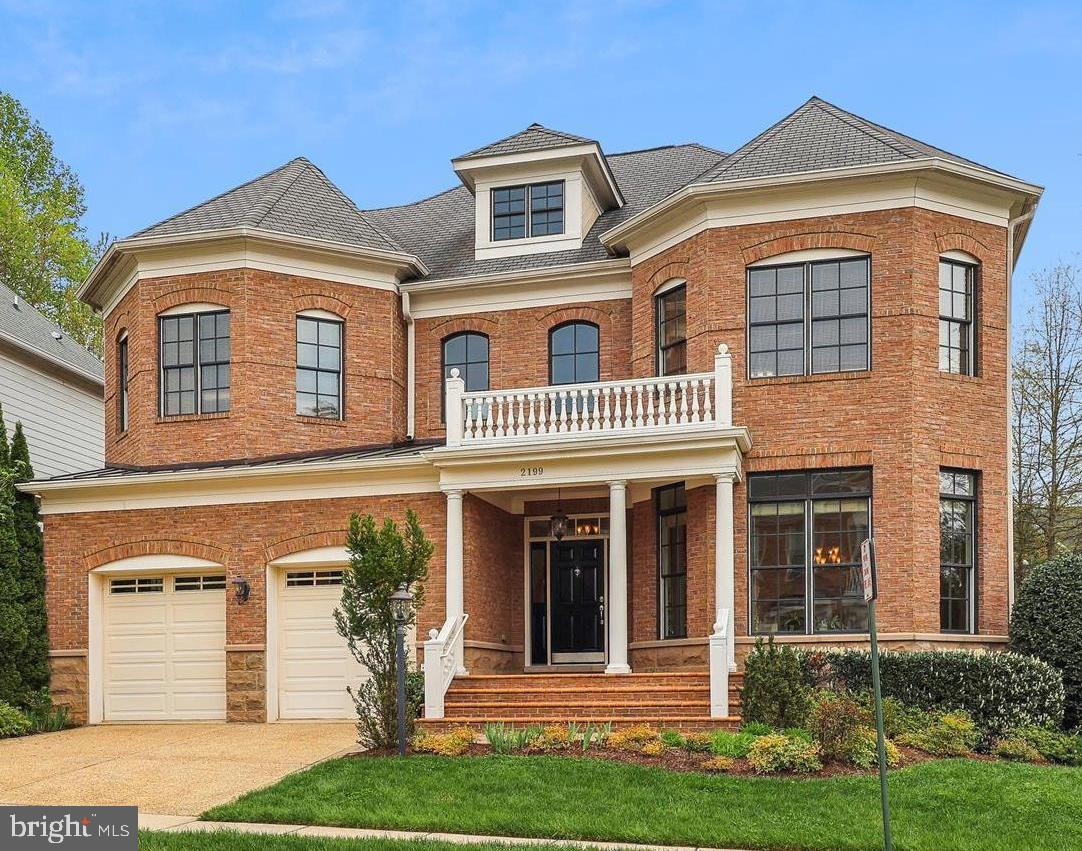 TYSONS CHASE - Residential