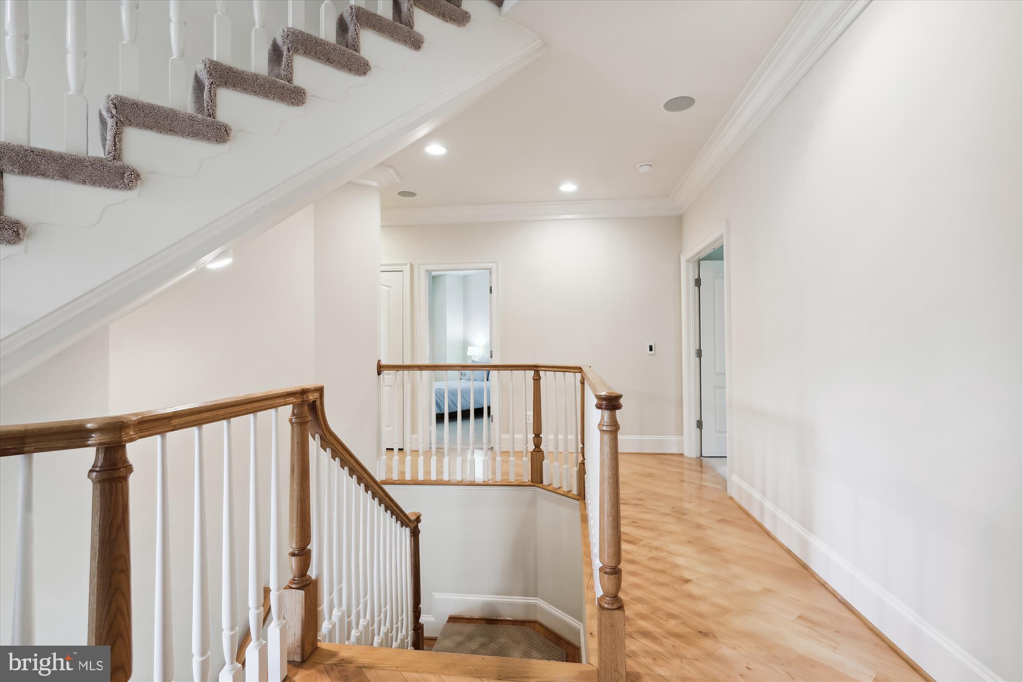 TYSONS CHASE - Residential