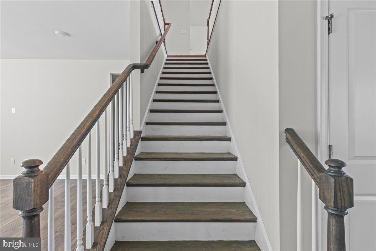 HAWTHORNE - Residential