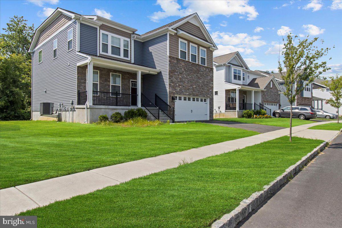 HAWTHORNE - Residential