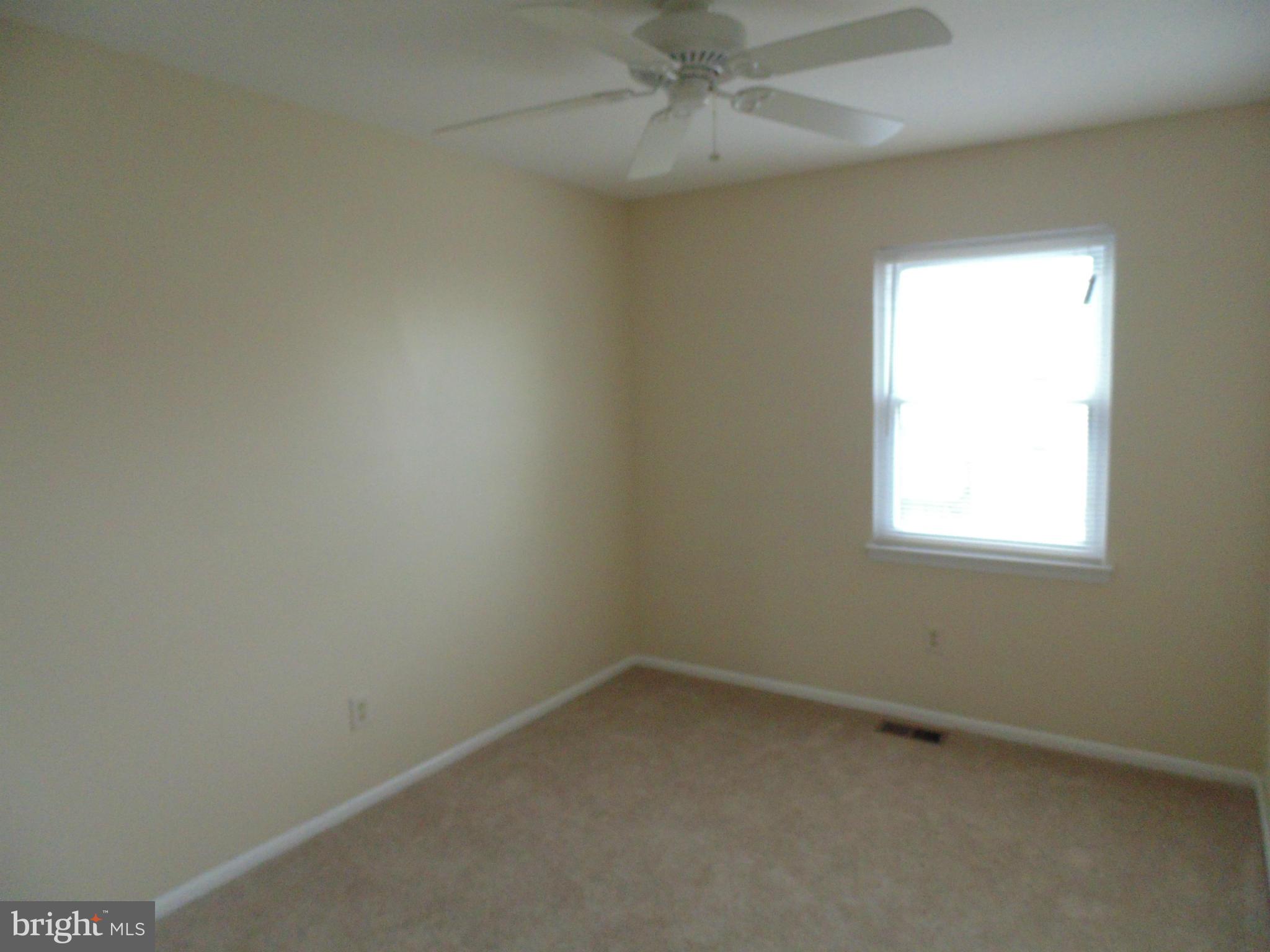 CROFTON VILLAGE - Residential Lease