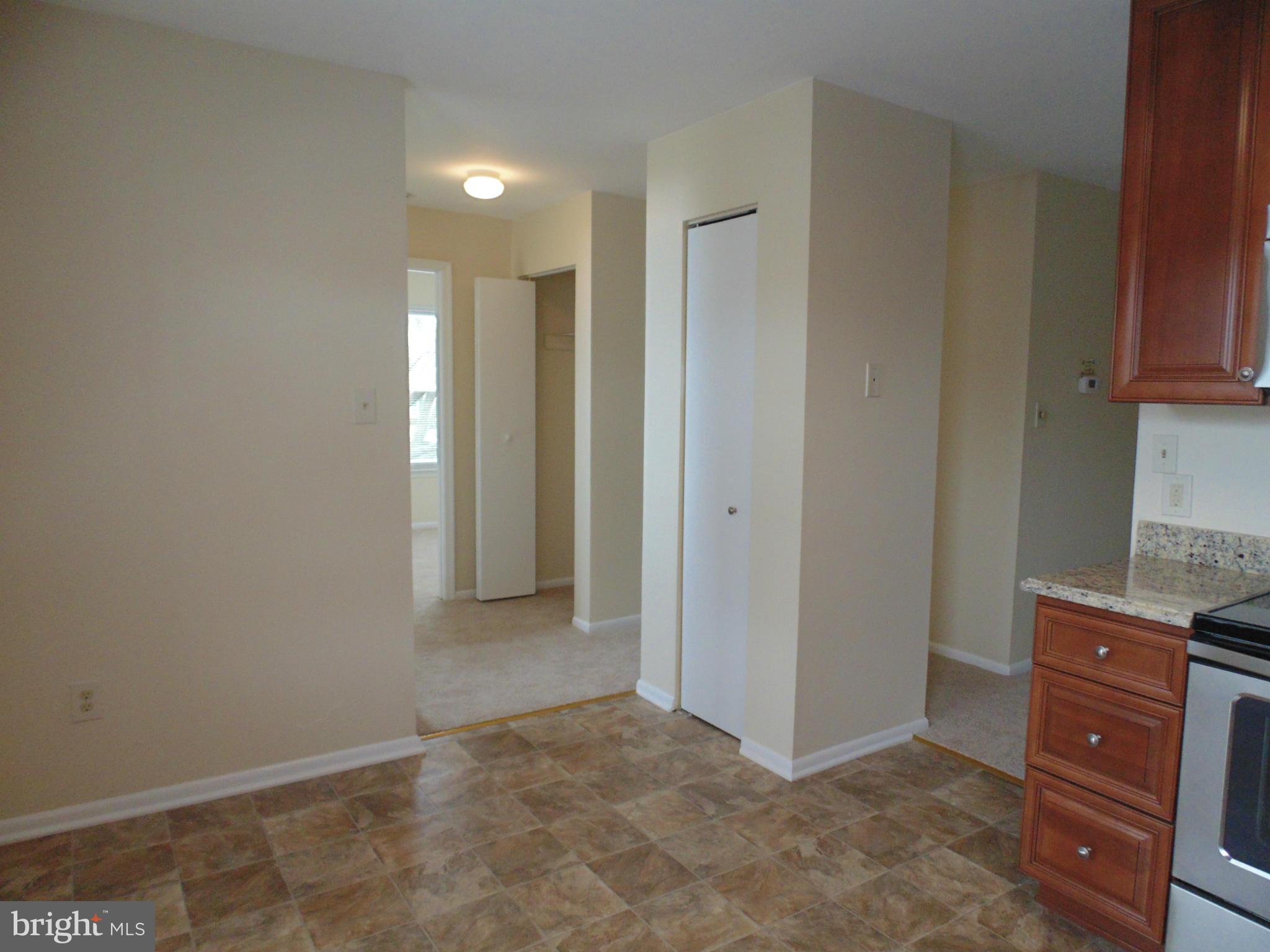 CROFTON VILLAGE - Residential Lease