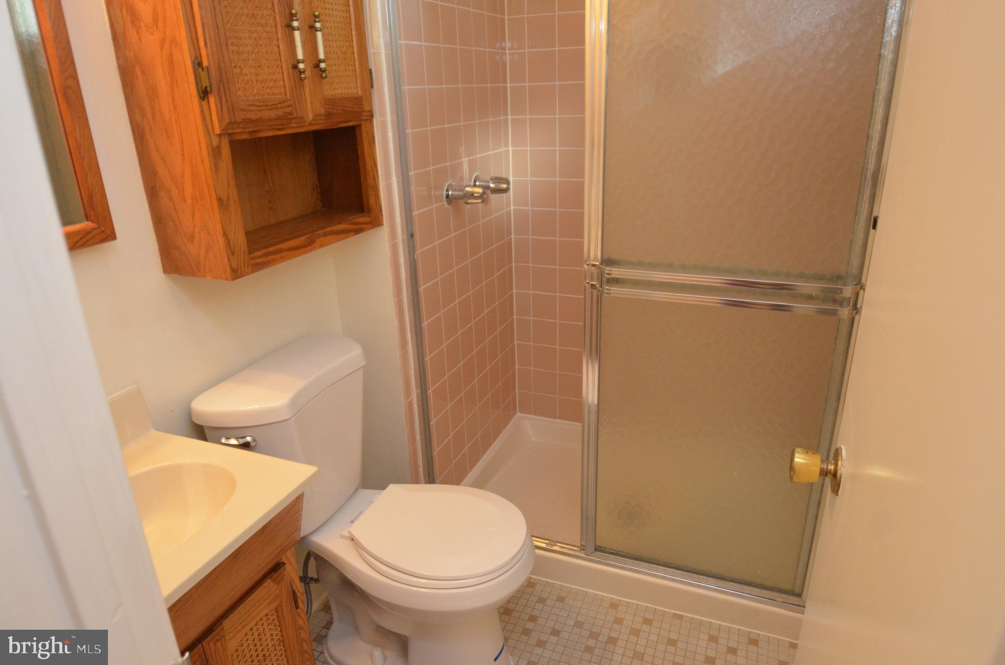 KINGS PARK WEST - Residential Lease