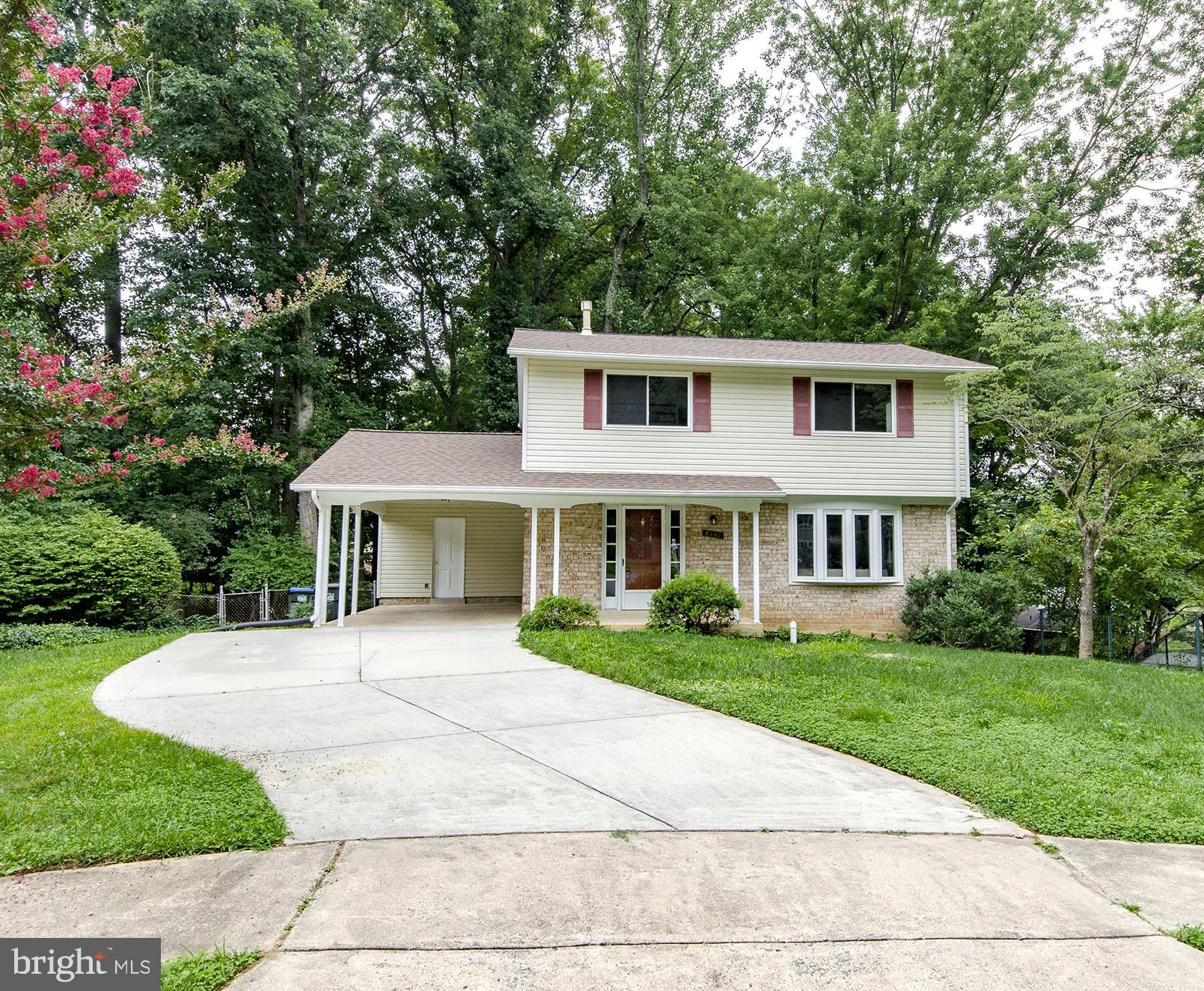 KINGS PARK WEST - Residential Lease