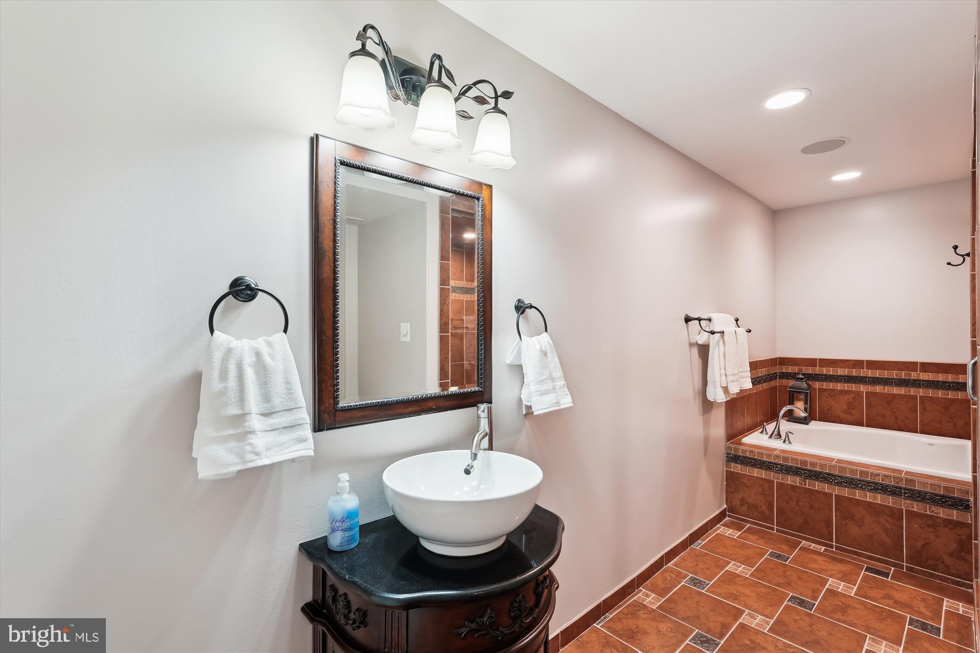 DOMINION VALLEY COUNTRY CLUB - Residential