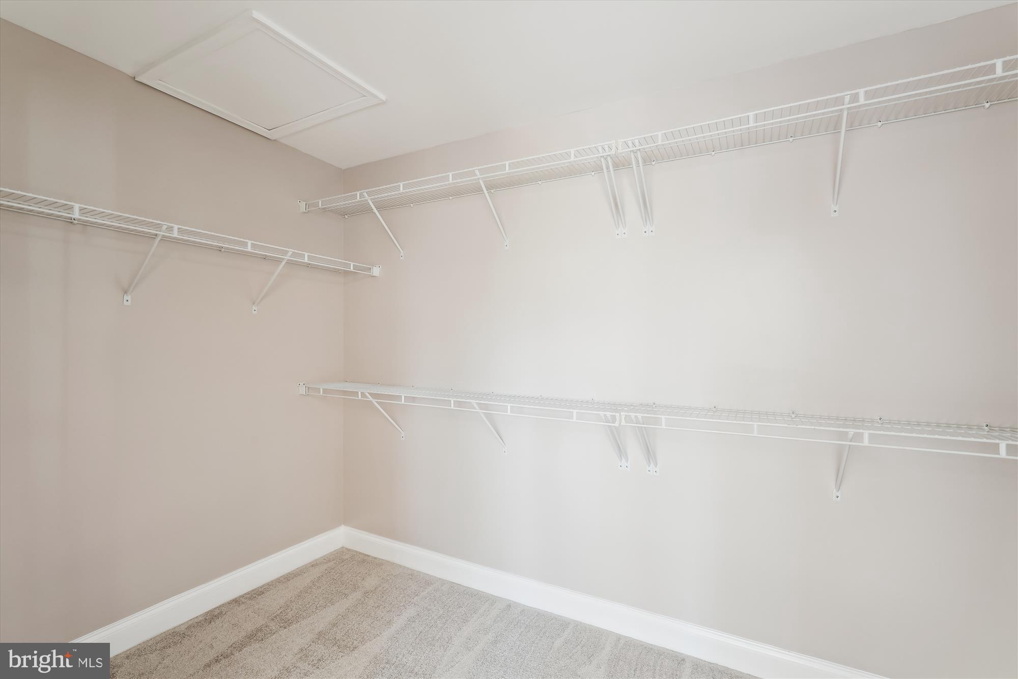 DOMINION VALLEY COUNTRY CLUB - Residential