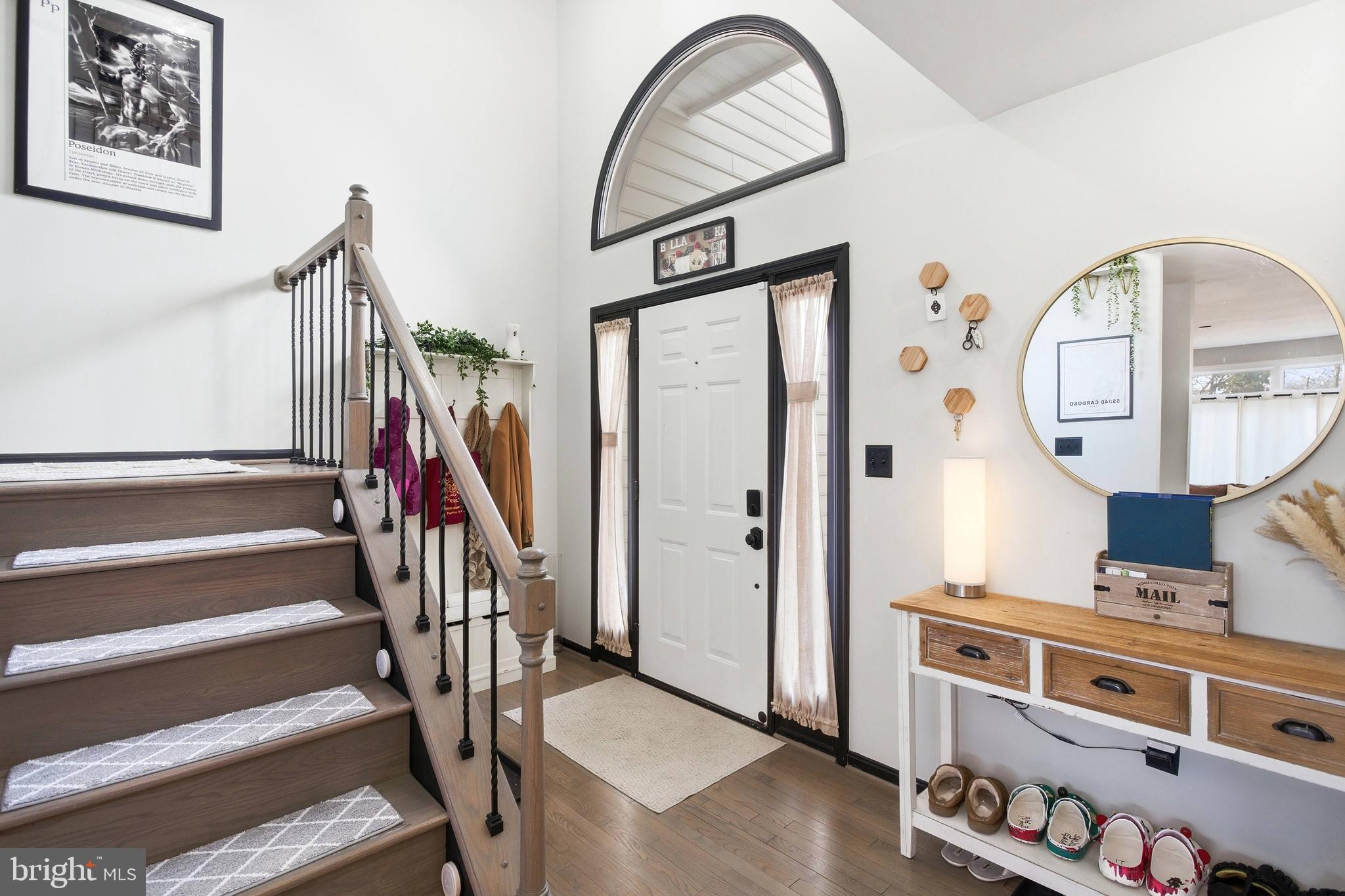 FAIRFAX OAKS - Residential