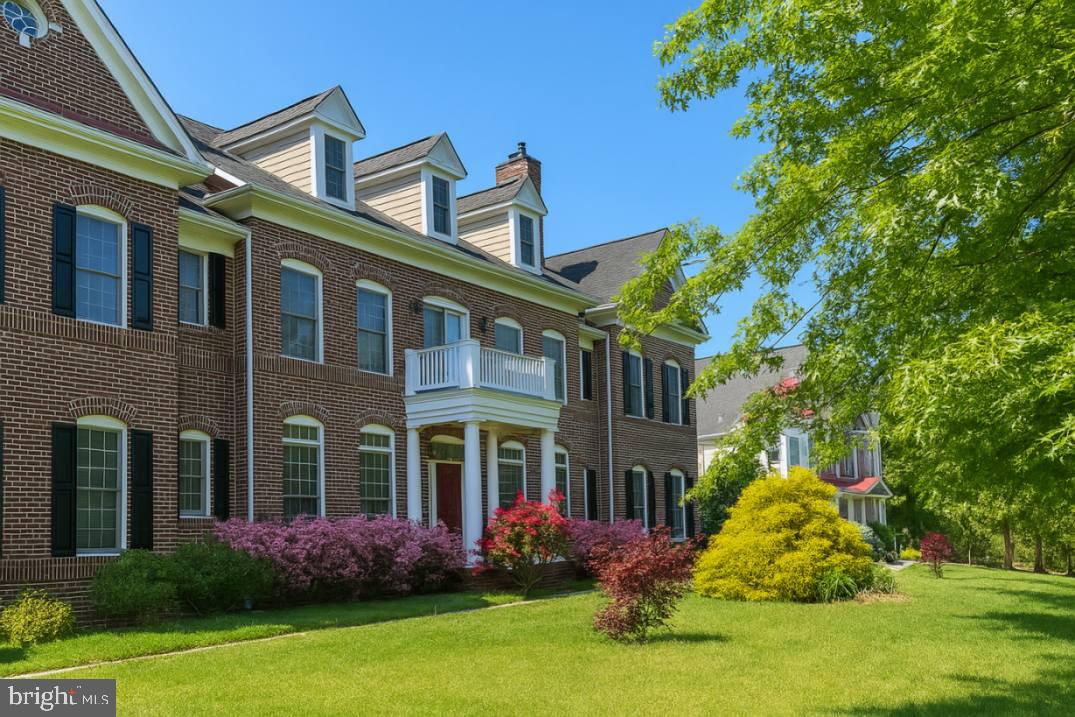 THE VILLAGE OF WAXPOOL - Residential